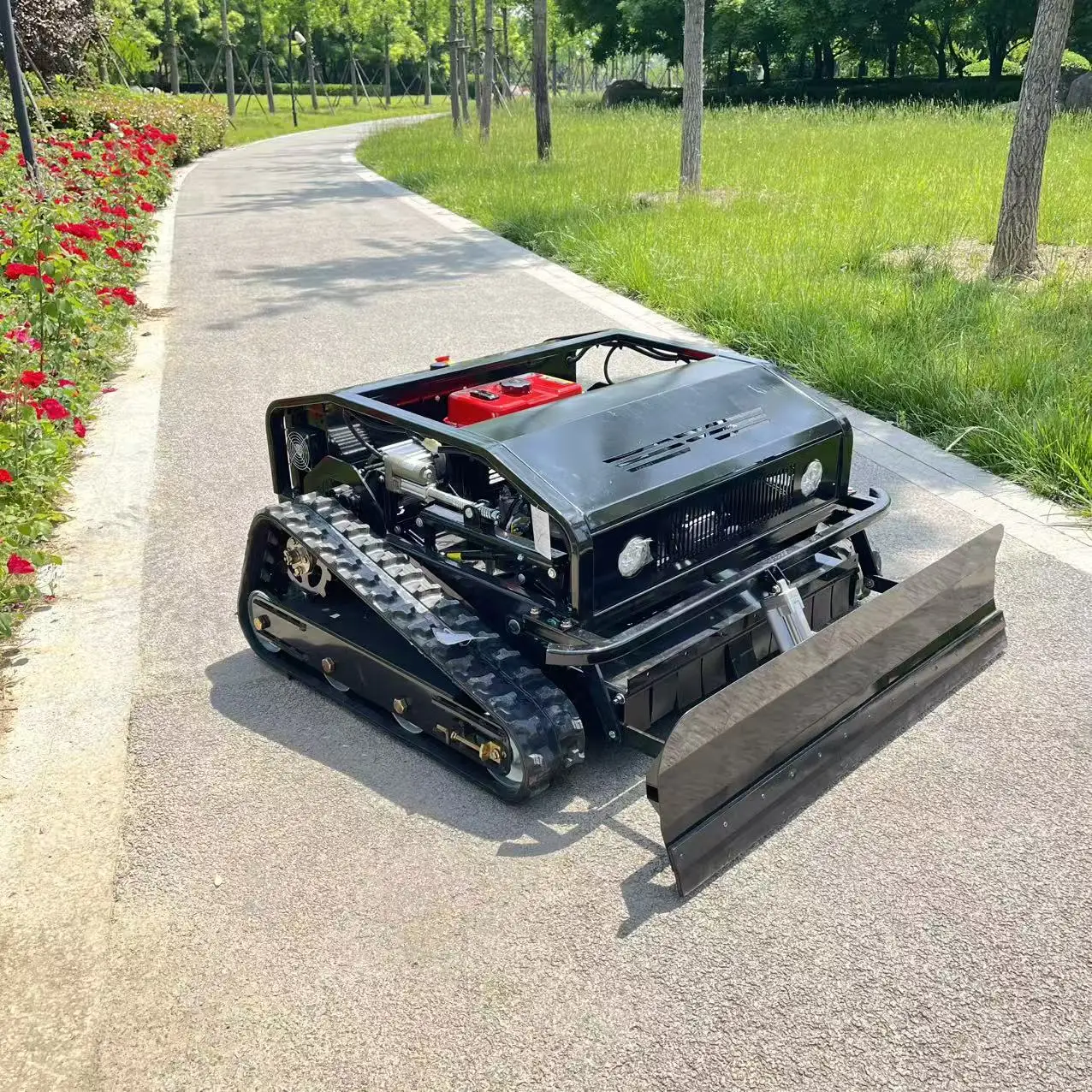 3-in-1 Smart Remote Control Tracked Mower, Sprayer & Snow Remover, Agricultural High Power, 60L Capacity for Precision Farming
3-in-1 Smart Remote Control Tracked Mower, Sprayer & Snow Remover, Agricultural High Power, 60L Capacity for Precision Farming