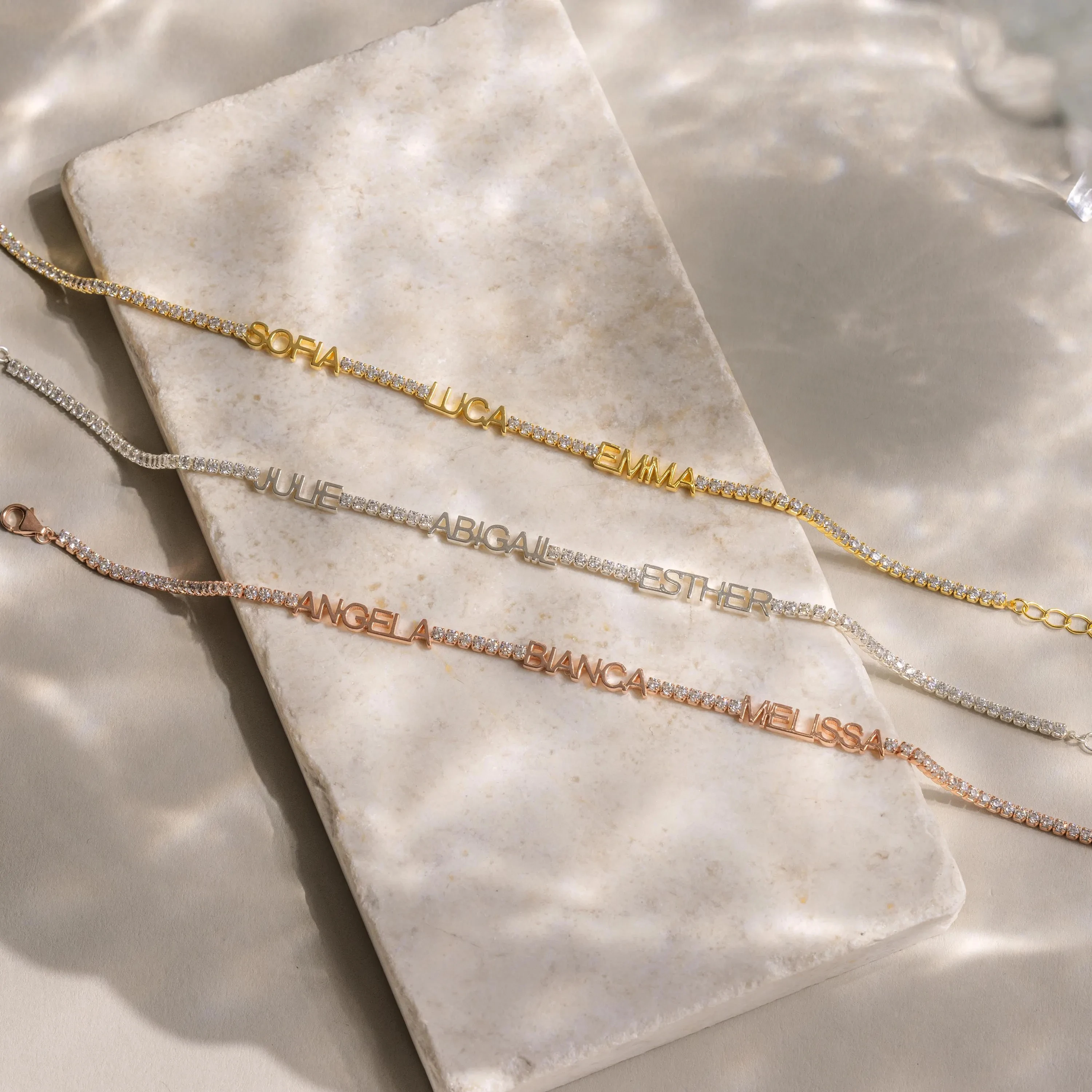 2025 Fashion Name Bracelet DIY Diamond Chain Name Customization Zircon High end Versatile Light Luxury Personalized Gift
2025 Fashion Name Bracelet DIY Diamond Chain Name Customization Zircon High end Versatile Light Luxury Personalized Gift