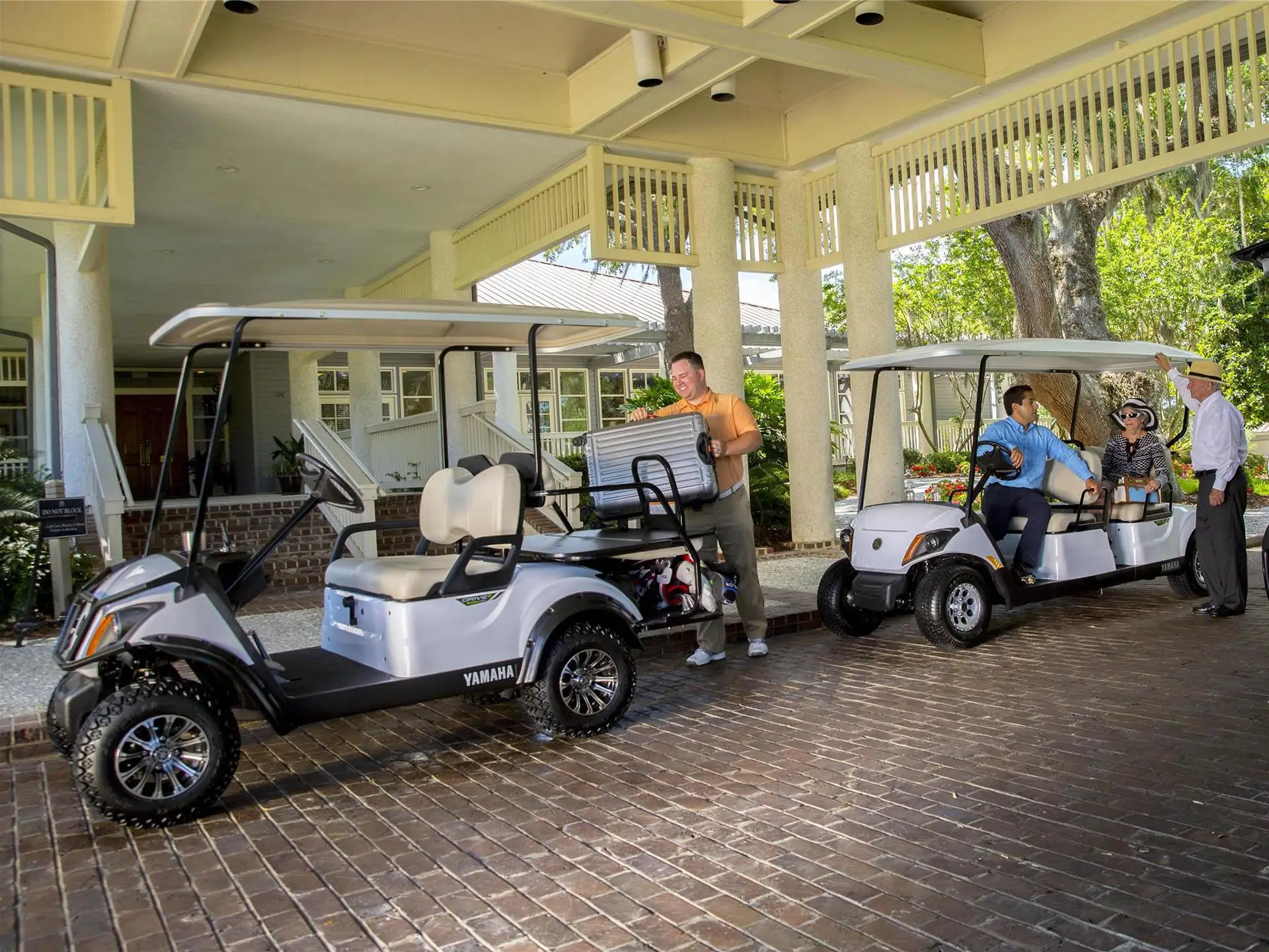 BRAND NEW 2025 Adventurer Sport 2+2 4-Passenger Electric Golf Car - 48-volt AC motor with 6.7 hp Base
BRAND NEW 2025 Adventurer Sport 2+2 4-Passenger Electric Golf Car - 48-volt AC motor with 6.7 hp Base