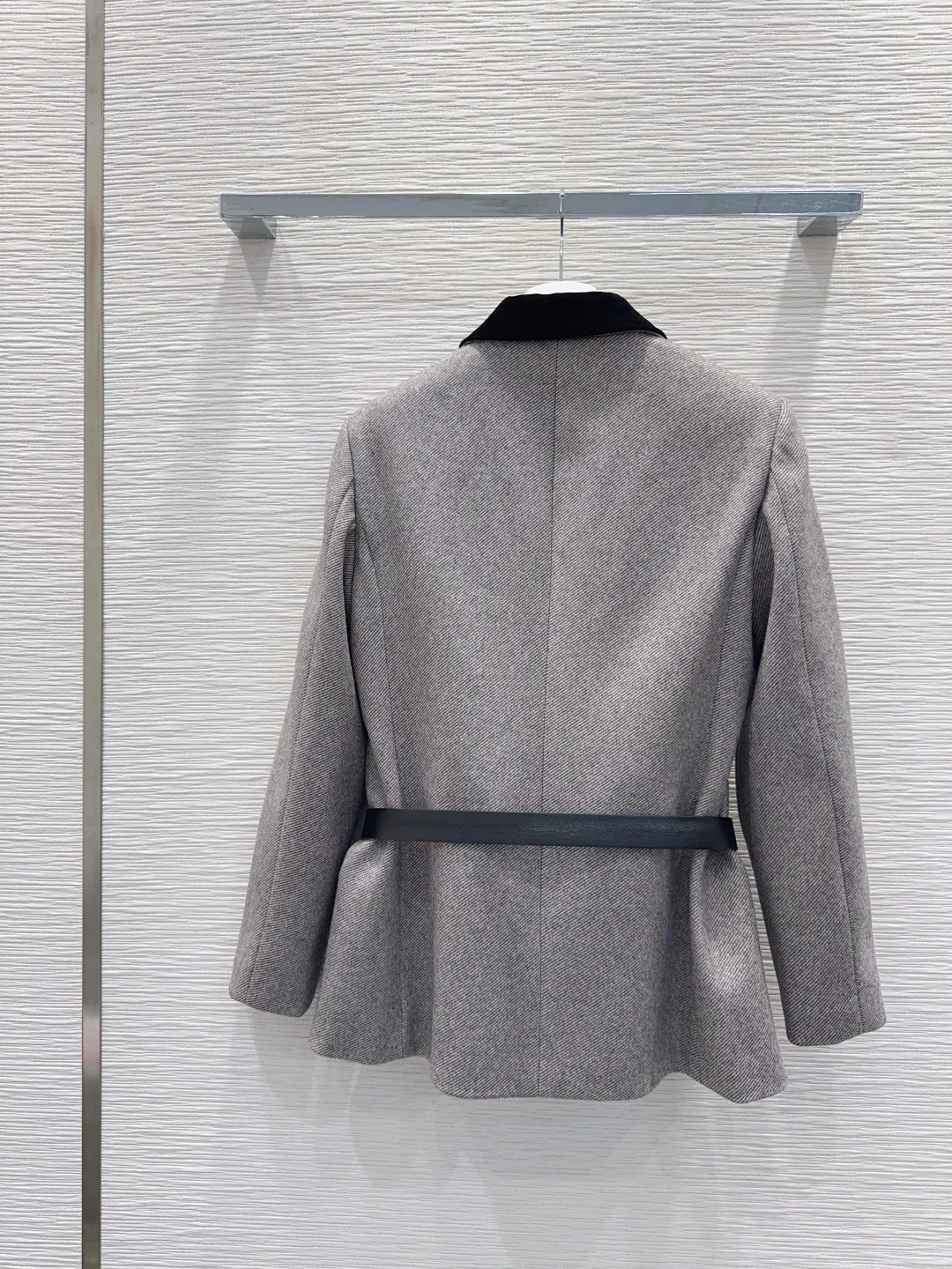 High Quality Autumn Winter Women's Casual Fashion Patchwork Belt Buttons Cotton Wool Suit Jacket J037Q
High Quality Autumn Winter Women's Casual Fashion Patchwork Belt Buttons Cotton Wool Suit Jacket J037Q