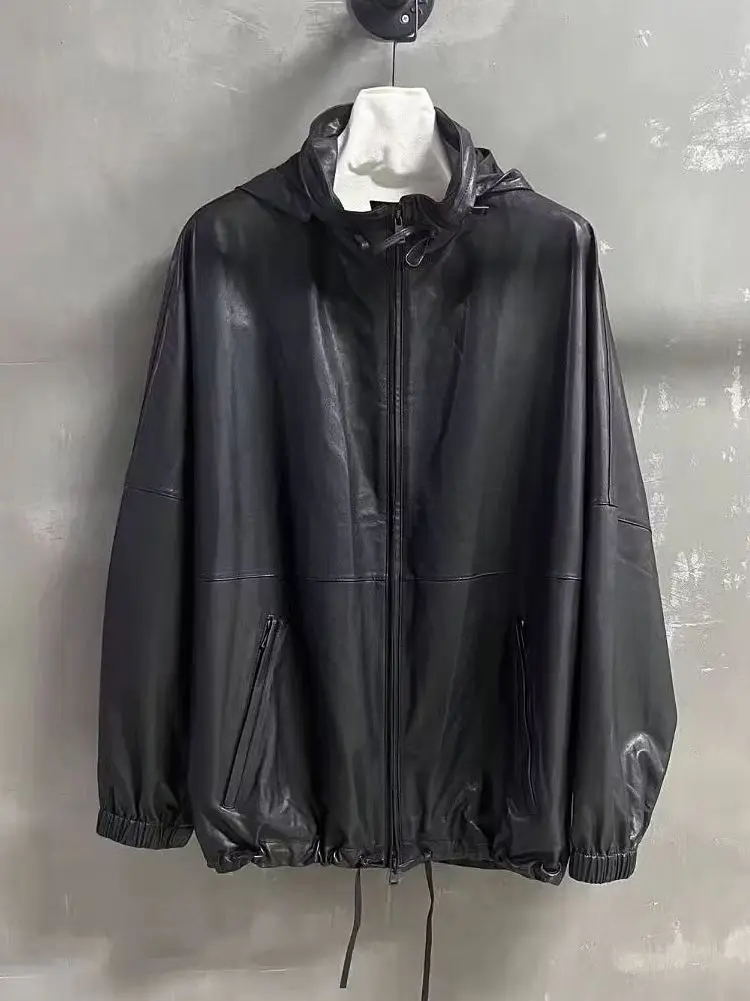 Versatile and fashionable hooded leather no lining design jacket
Versatile and fashionable hooded leather no lining design jacket