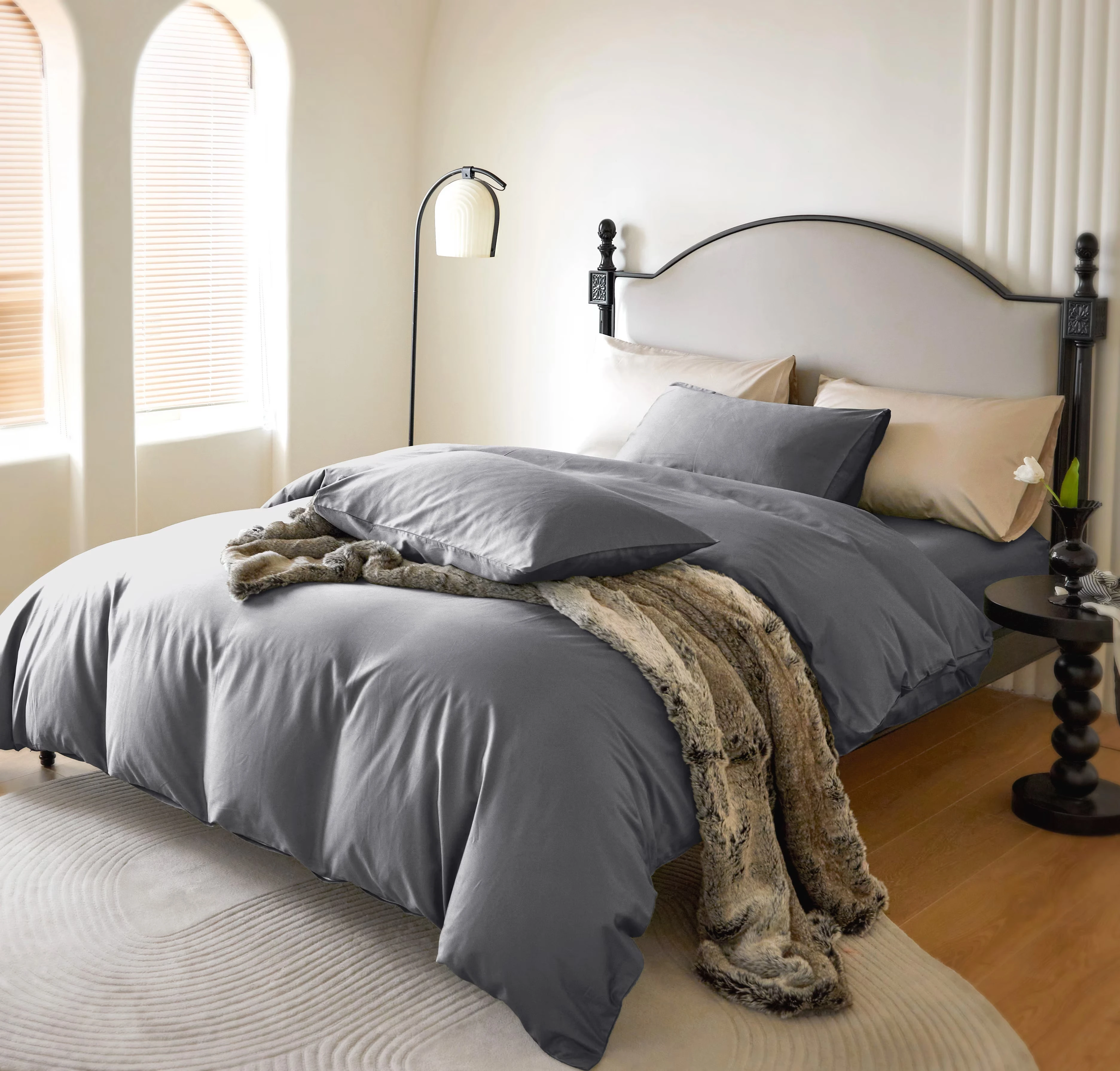 3-Piece Luxury Sateen Cotton Duvet Cover Set - Silky Soft & Smooth, Breathable and Comfortable, Machine Washable Bedding Set with 1 Duvet Cover & 2 Pillowcases (No Insert), for Bedroom & Guest Room,(Twin/Full/Queen/King)
3-Piece Luxury Sateen Cotton Duvet Cover Set - Silky Soft & Smooth, Breathable and Comfortable, Machine Washable Bedding Set with 1 Duvet Cover & 2 Pillowcases (No Insert), for Bedroom & Guest Room,(Twin/Full/Queen/King)