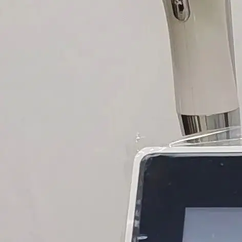 Лазерный диодный аппарат для эпиляции 2026 года с 4 длинами волн (755 нм/808 нм/940 нм/1064 нм) для безболезненного и перманентного удаления волос, 4000 Вт
Лазерный диодный аппарат для эпиляции 2026 года с 4 длинами волн (755 нм/808 нм/940 нм/1064 нм) для безболезненного и перманентного удаления волос, 4000 Вт