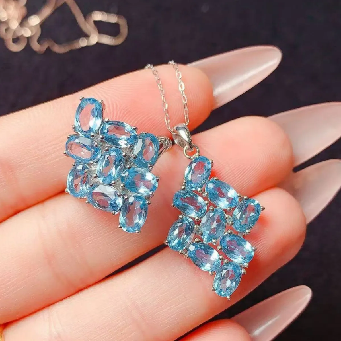 KJJEAXCMY Girls' Jewelry 4x6mm Natural Topaz Necklace Pendant Ring Set 925 Pure Silver Plated 18K White Gold Clearance Sale Gift
KJJEAXCMY Girls' Jewelry 4x6mm Natural Topaz Necklace Pendant Ring Set 925 Pure Silver Plated 18K White Gold Clearance Sale Gift