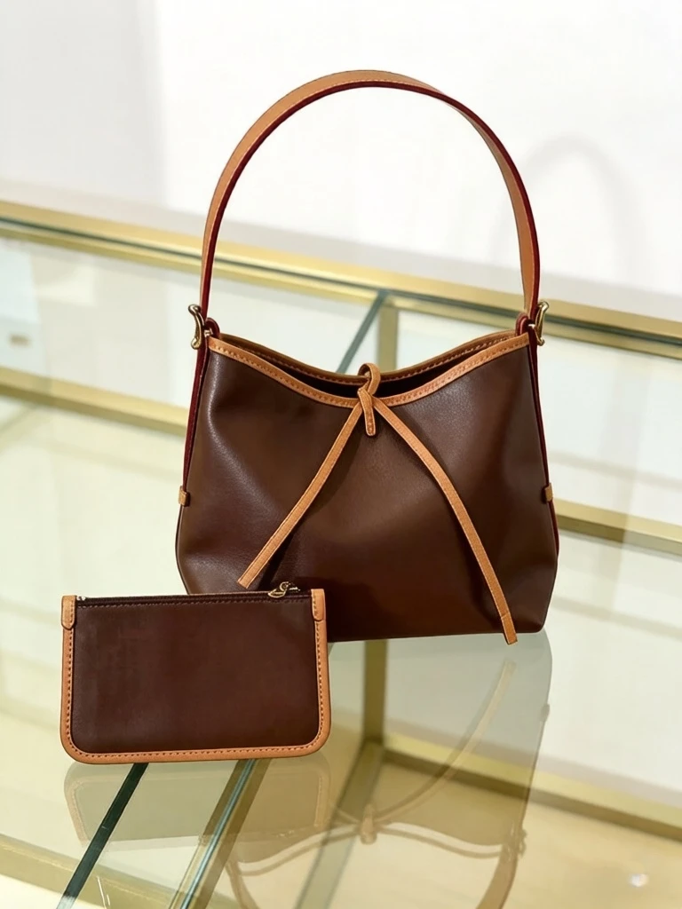 Women's Handbag Women's Bag 2026 New Product Launch Women's Handbags Shoulder Bags Crossbody Bags Shopping Bags 05
Women's Handbag Women's Bag 2026 New Product Launch Women's Handbags Shoulder Bags Crossbody Bags Shopping Bags 05