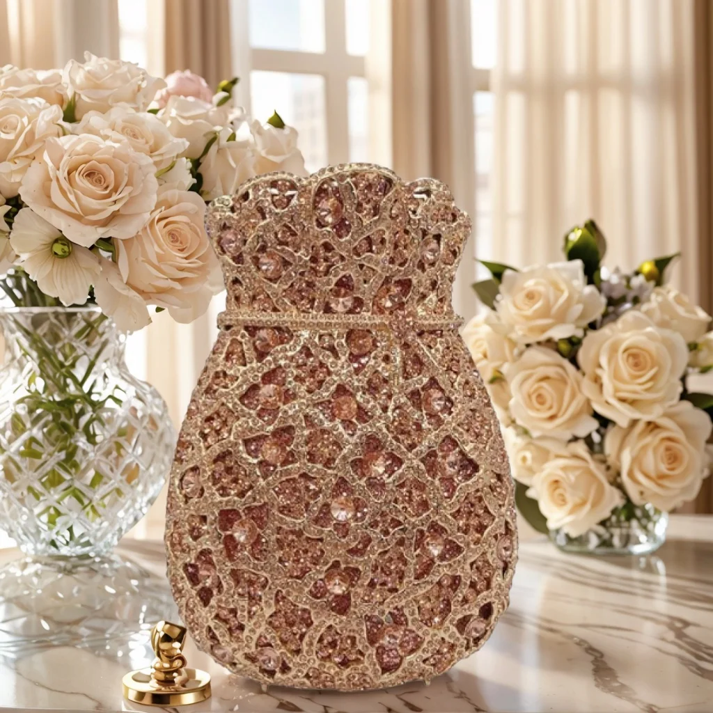 Glitter Women Money Pouch Clutch Purse Luxury Rhinestone Crystal Evening Bag Prom Party Handbag for Wedding
Glitter Women Money Pouch Clutch Purse Luxury Rhinestone Crystal Evening Bag Prom Party Handbag for Wedding