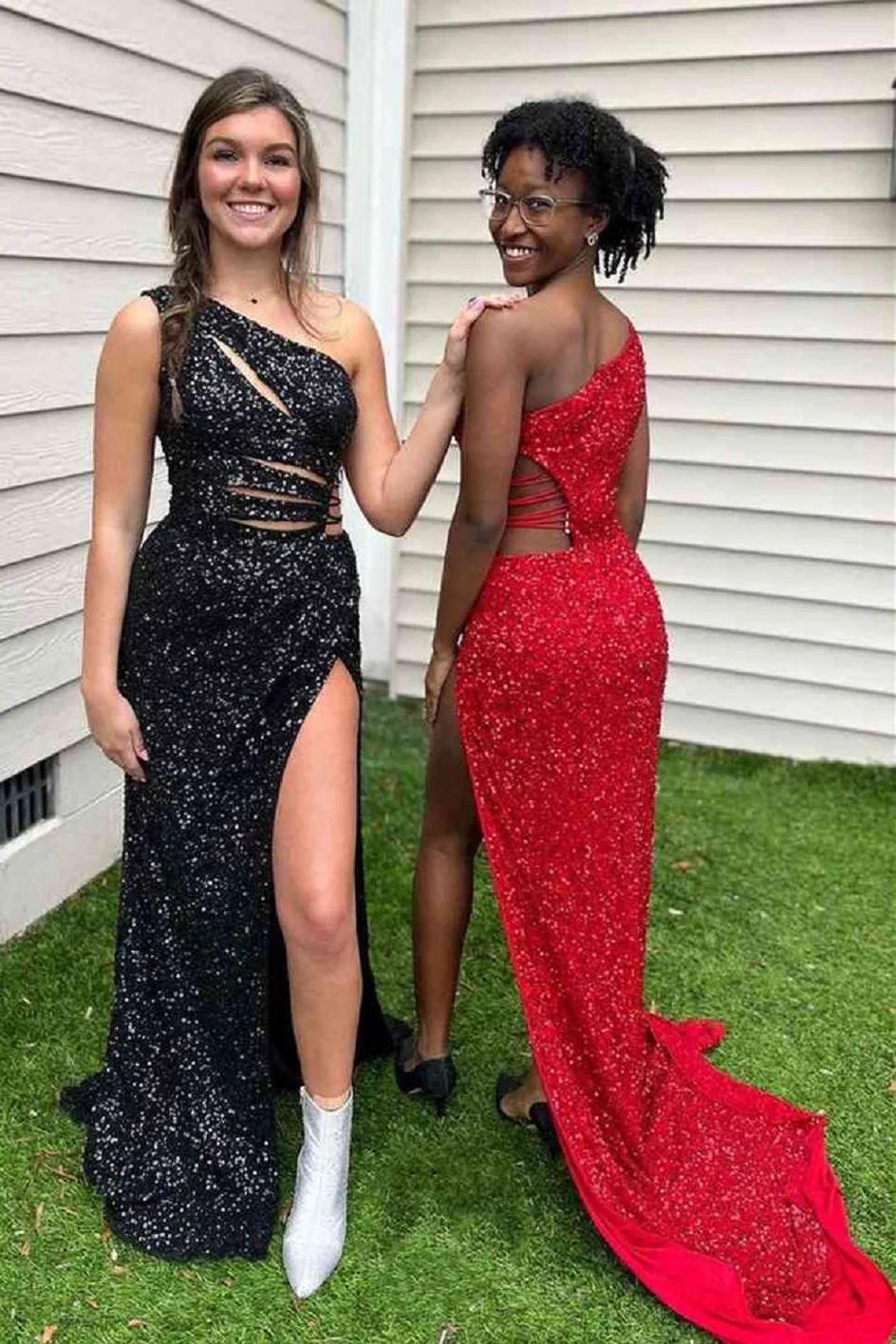 Sexy One Shoulder Cut-Out Mermaid Sequins Slit Long Prom Dress Keyhole Lace-Up Sleeveless Wedding Gowns Floor Length Party Dress
Sexy One Shoulder Cut-Out Mermaid Sequins Slit Long Prom Dress Keyhole Lace-Up Sleeveless Wedding Gowns Floor Length Party Dress