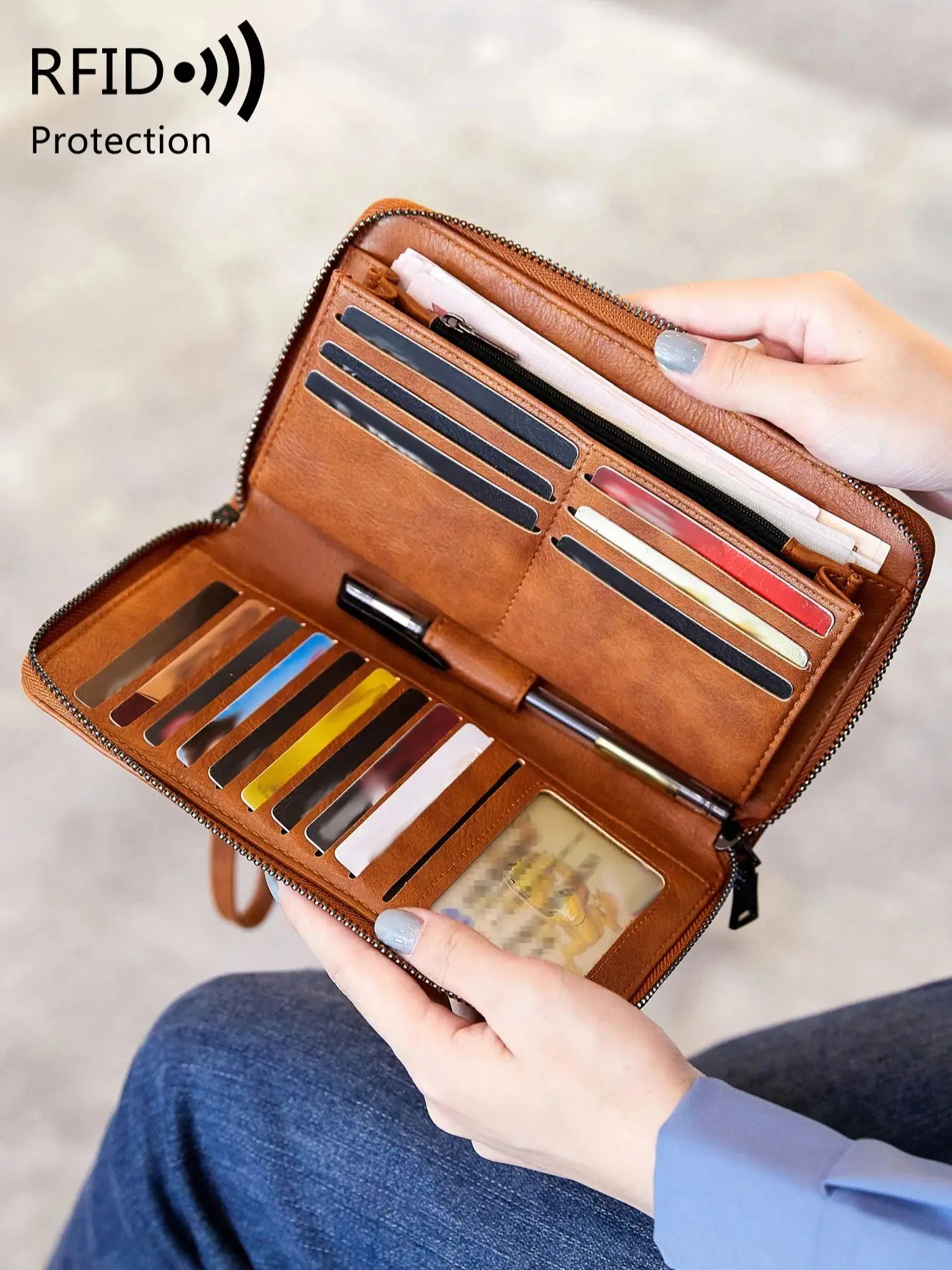 Кошелек на молнии с блокировкой RFID, многофункциональный кошелек для монет, модный дизайнерский клатч с несколькими отделениями для карт, браслет с идентификационным окном
Кошелек на молнии с блокировкой RFID, многофункциональный кошелек для монет, модный дизайнерский клатч с несколькими отделениями для карт, браслет с идентификационным окном