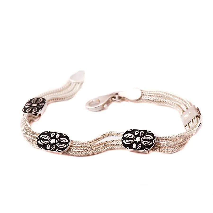 Handmade Genuine Real 925 Sterling Silver Dainty Assyrian Motif Chain Strand Bracelet Gift for Her Women Birthday Gift
Handmade Genuine Real 925 Sterling Silver Dainty Assyrian Motif Chain Strand Bracelet Gift for Her Women Birthday Gift
