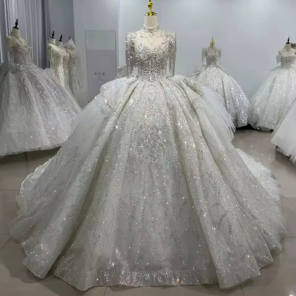 düğün elbisesi Short Sleeve Sweetheart Wedding Dress Lace Up Back Beading Crystal Embroidery Sequined Ball Gown Bridal Dress
düğün elbisesi Short Sleeve Sweetheart Wedding Dress Lace Up Back Beading Crystal Embroidery Sequined Ball Gown Bridal Dress
