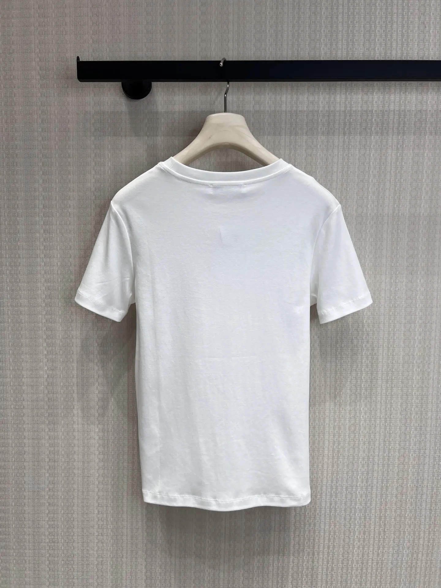 2026 Summer New Style Women's Clothing - Comfortable and Skin-Friendly, Versatile Short-Sleeved Round-Neck Women's T-Shirt Top
2026 Summer New Style Women's Clothing - Comfortable and Skin-Friendly, Versatile Short-Sleeved Round-Neck Women's T-Shirt Top