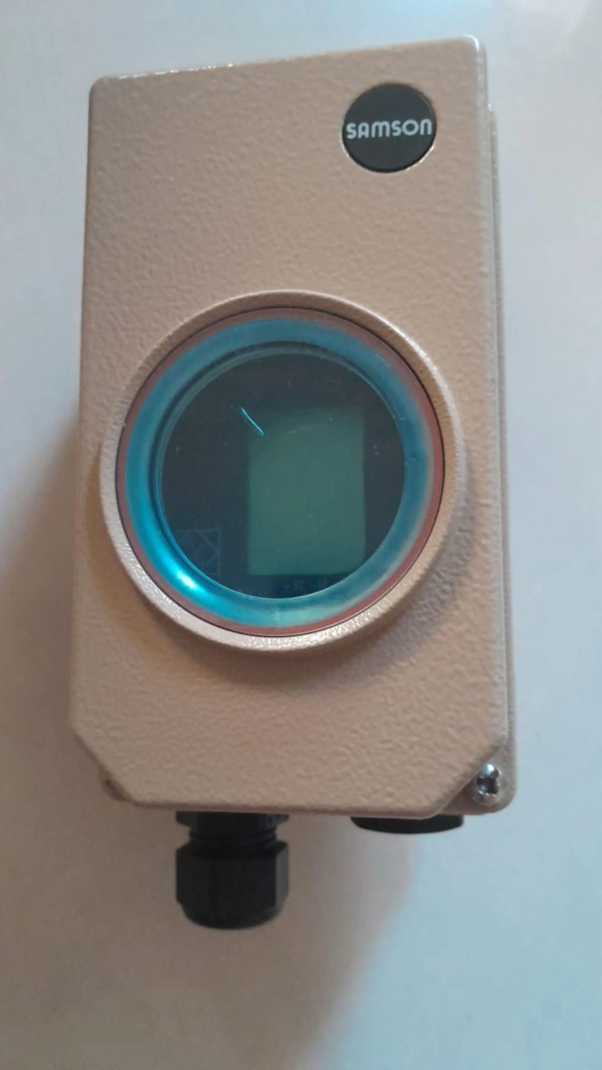 Совершенно новый электропневматический позиционер 3730-31000000400000
Совершенно новый электропневматический позиционер 3730-31000000400000