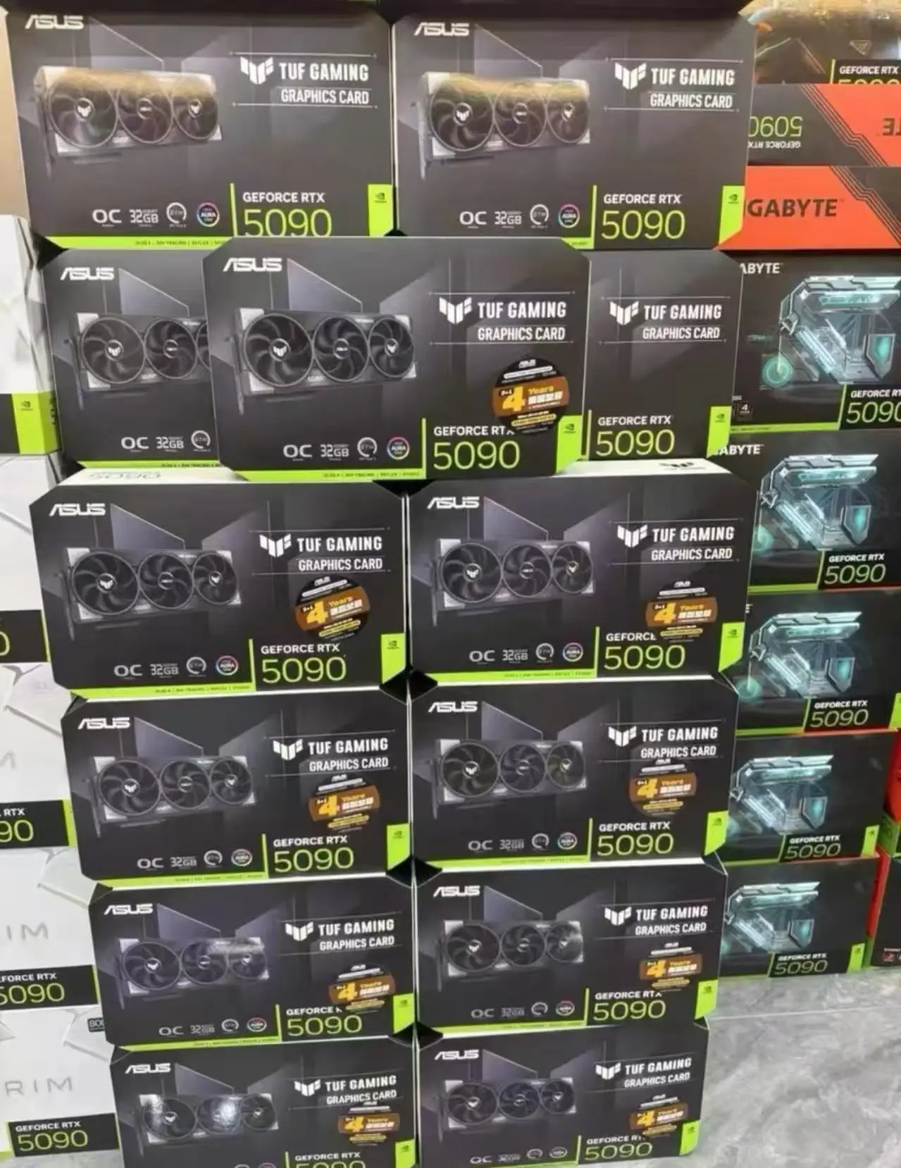 Top Brand Wholesale for RTX 5090 32GB GDDR7 OC New Desktop Graphic Card with Fan Cooler
Top Brand Wholesale for RTX 5090 32GB GDDR7 OC New Desktop Graphic Card with Fan Cooler