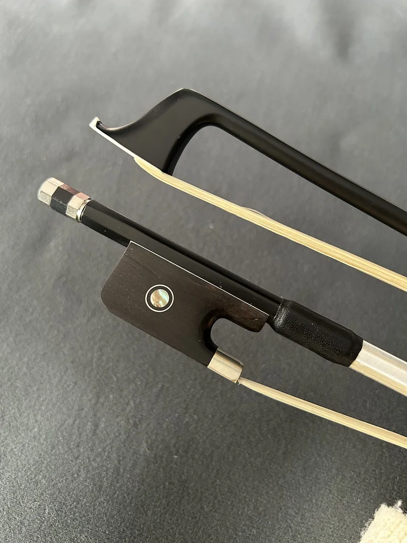 4 4 High Quality Black Carbon Fiber Cello Bow Ebony Frog Nickel Silver Mounted Natural Mongolia Horsehair Cello Parts
4 4 High Quality Black Carbon Fiber Cello Bow Ebony Frog Nickel Silver Mounted Natural Mongolia Horsehair Cello Parts