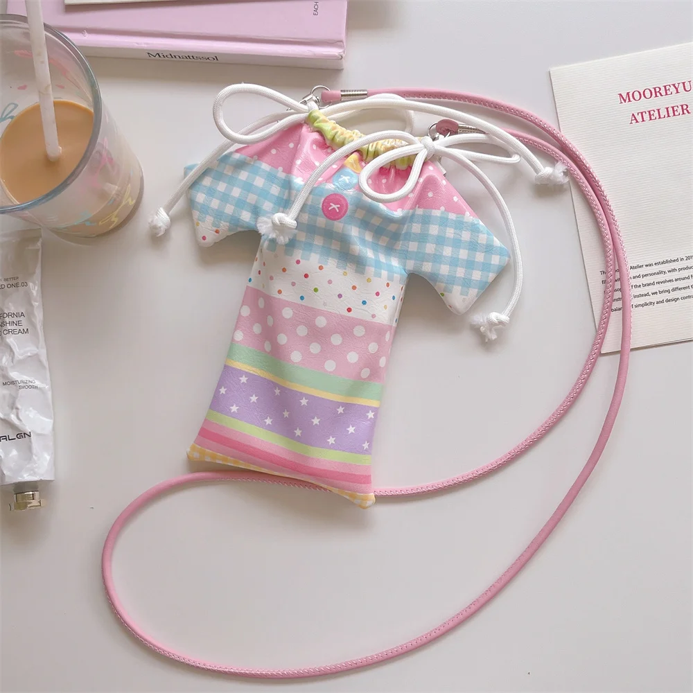 INS plaid polka dot stars cute phone case phone bag crossbody Case For iphone 17 16 15 14 13 12 11 17 Pro 16 pro phone Cover bag
INS plaid polka dot stars cute phone case phone bag crossbody Case For iphone 17 16 15 14 13 12 11 17 Pro 16 pro phone Cover bag