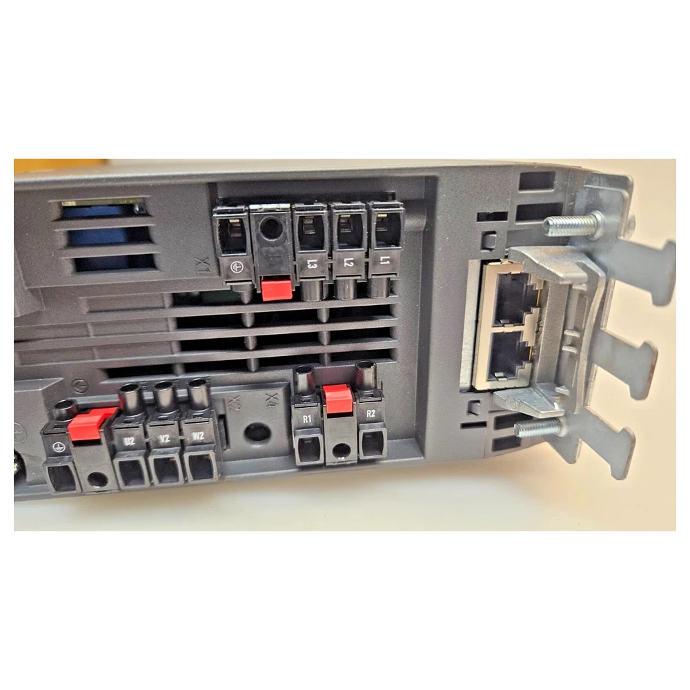 Brand New 6SL3210-1KE17-5AF1 6SL3210-1KE18-8AF1 6SL3210-1KE21-3AF1 6SL3210-1KE21-7AF1 6SL3210-1KE22-6AF1
Brand New 6SL3210-1KE17-5AF1 6SL3210-1KE18-8AF1 6SL3210-1KE21-3AF1 6SL3210-1KE21-7AF1 6SL3210-1KE22-6AF1