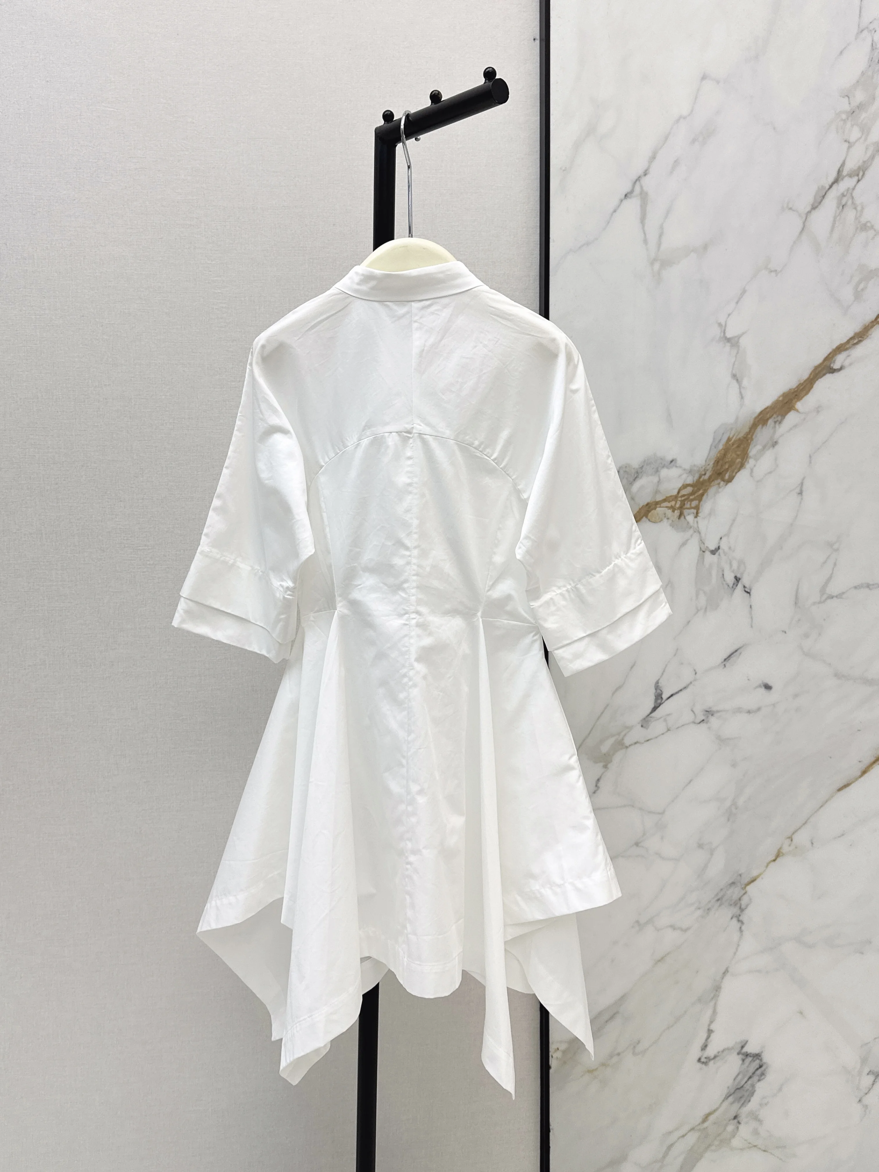 2026 New Style Irregular Fit Short-Sleeved Dress Fashionable Versatile Elegant Business Casual White Dress For Women
2026 New Style Irregular Fit Short-Sleeved Dress Fashionable Versatile Elegant Business Casual White Dress For Women