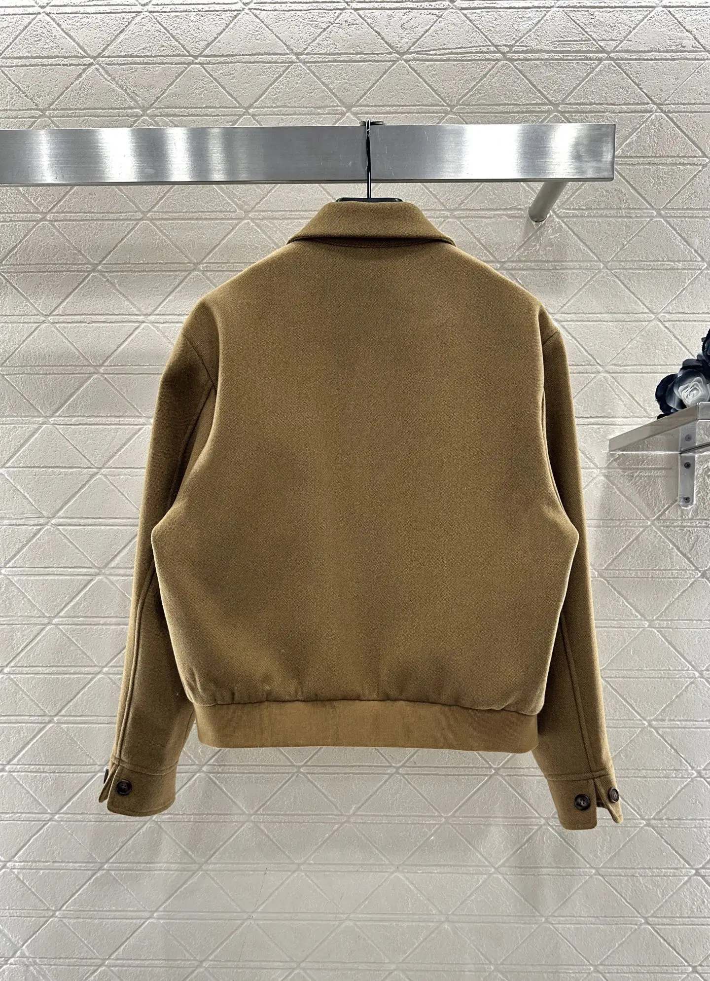 2025 Autumn and Winter New Vibe Long Style Loose Zipper Lapel Wool Fleece Long Shirt ZXM002
2025 Autumn and Winter New Vibe Long Style Loose Zipper Lapel Wool Fleece Long Shirt ZXM002