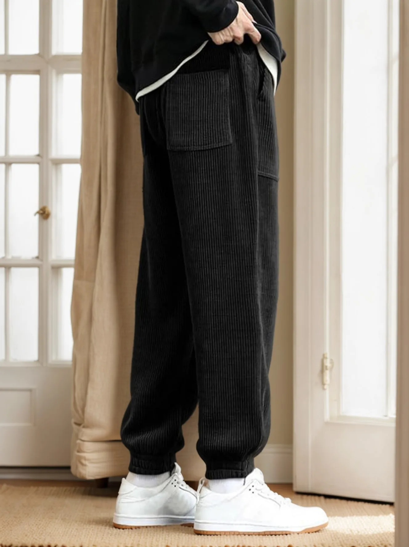 Men's Casual Cargo Pants with Drawstring Elastic Waist, Loose Tapered Joggers with Multiple Practical Pockets, Ideal for Outdoor
Men's Casual Cargo Pants with Drawstring Elastic Waist, Loose Tapered Joggers with Multiple Practical Pockets, Ideal for Outdoor