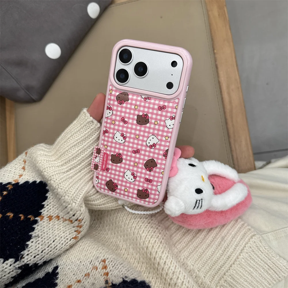 Ins Leather Plaid Cute Hellokitty Shockproof Cover for iPhone 16 15 14 13 17 Pro 16 Pro Max Phone case Capa With Plush Pendant
Ins Leather Plaid Cute Hellokitty Shockproof Cover for iPhone 16 15 14 13 17 Pro 16 Pro Max Phone case Capa With Plush Pendant