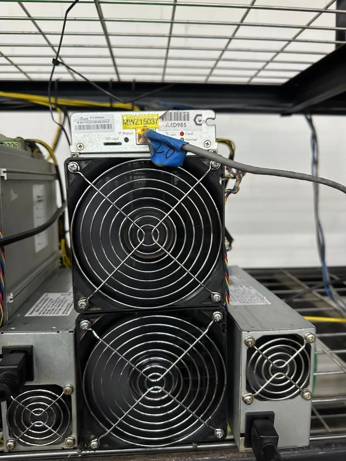 AS BUY 2 GET 1 FREE BITMAIN Antminer Z15 Pro 860k/sol 2780W Miner With Warranty BRAND NEW
AS BUY 2 GET 1 FREE BITMAIN Antminer Z15 Pro 860k/sol 2780W Miner With Warranty BRAND NEW