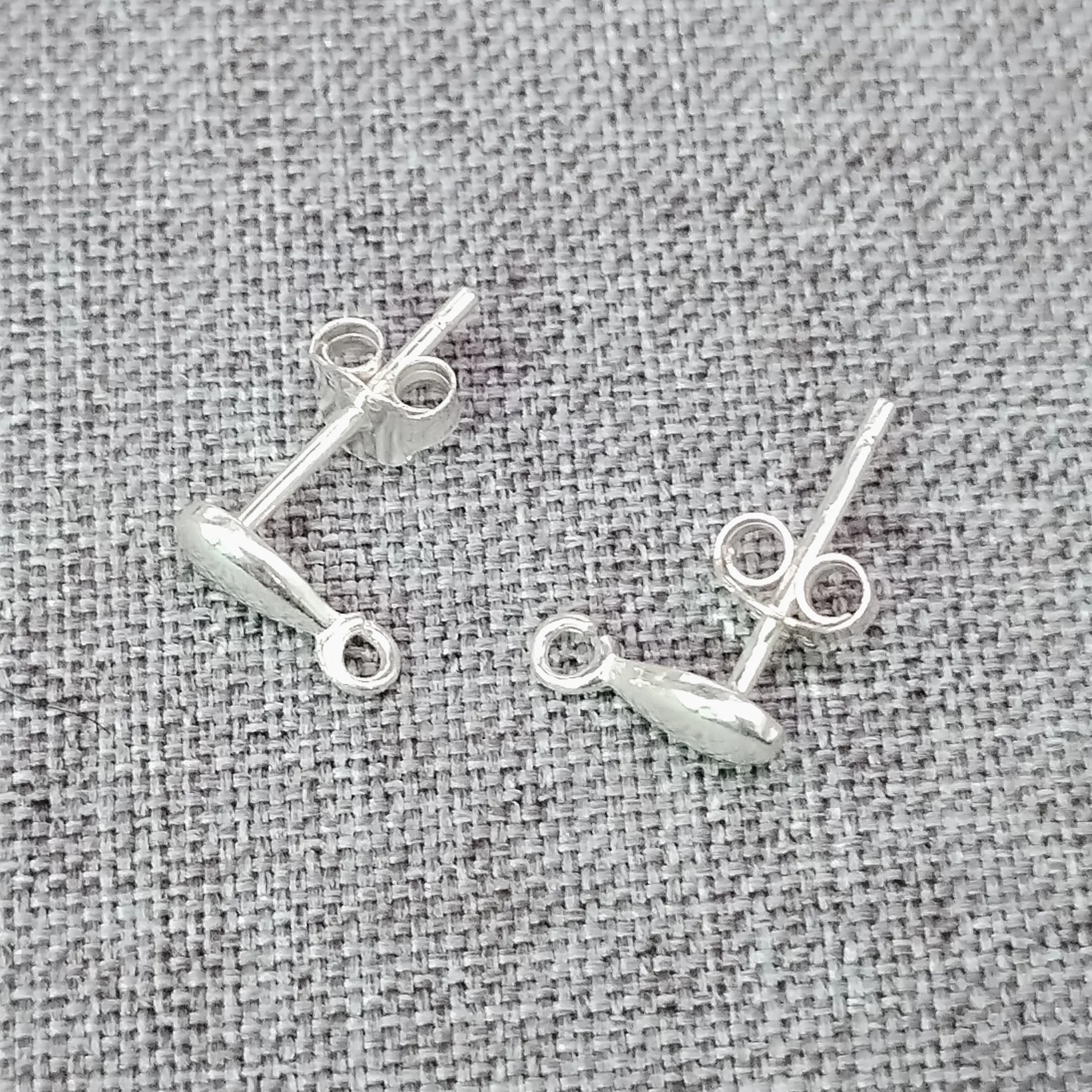 4prs of 925 Sterling Silver Drop Earring Wire Posts w/ Backs Ear Stud w/ Open Jump Ring
4prs of 925 Sterling Silver Drop Earring Wire Posts w/ Backs Ear Stud w/ Open Jump Ring