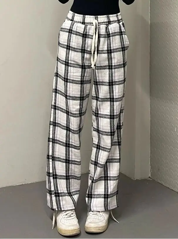 Unisex Multicolored White Plaid Thick Winter Oversize Woven Sweatpants Pajamas
Unisex Multicolored White Plaid Thick Winter Oversize Woven Sweatpants Pajamas