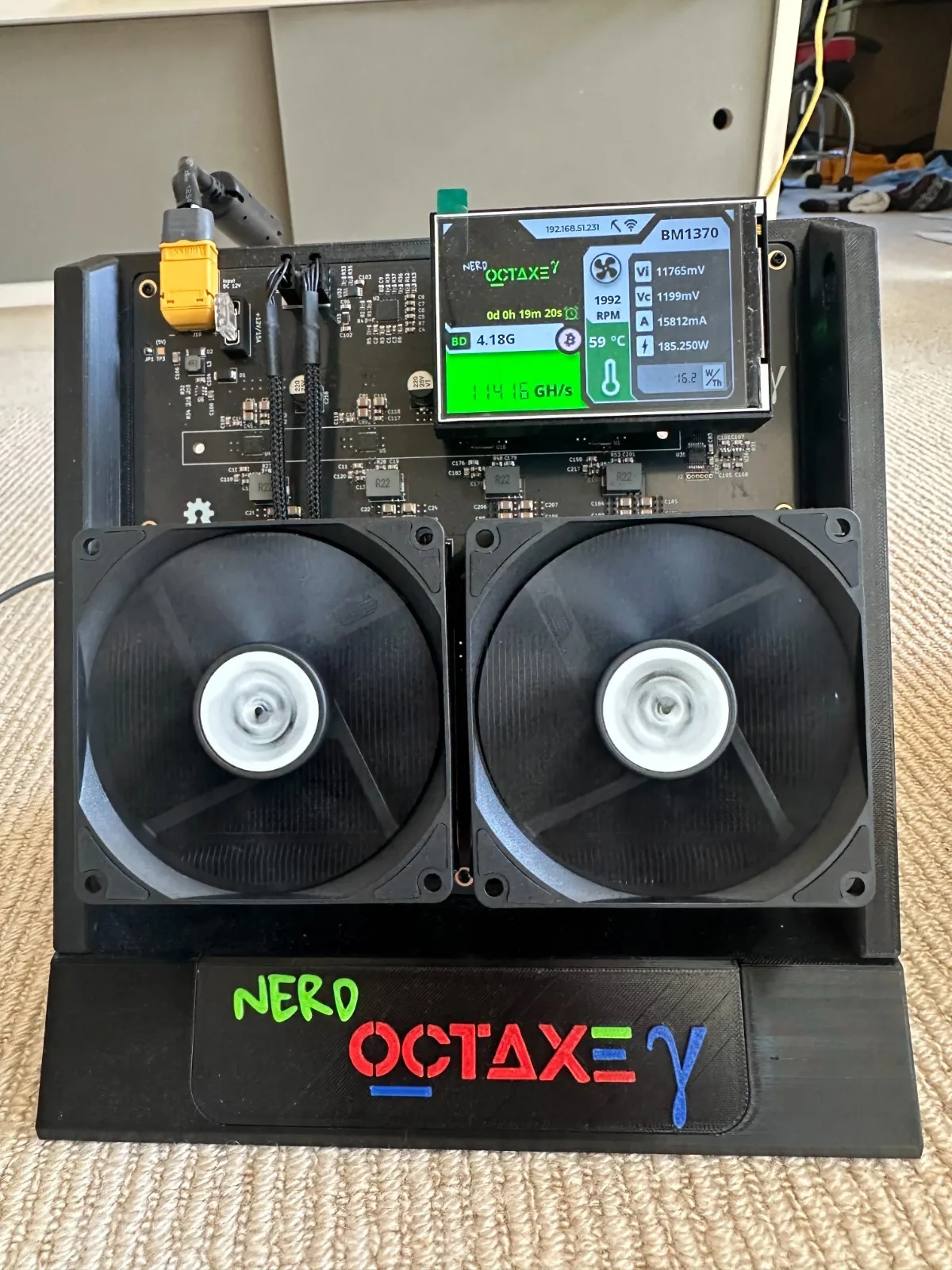 HM BUY 4 GET 2 FREE NerdQOctAxe Bitcoin SHA-256 Miner 9.6TH-12TH+ Original Box 200 Watt PSU 12V
HM BUY 4 GET 2 FREE NerdQOctAxe Bitcoin SHA-256 Miner 9.6TH-12TH+ Original Box 200 Watt PSU 12V