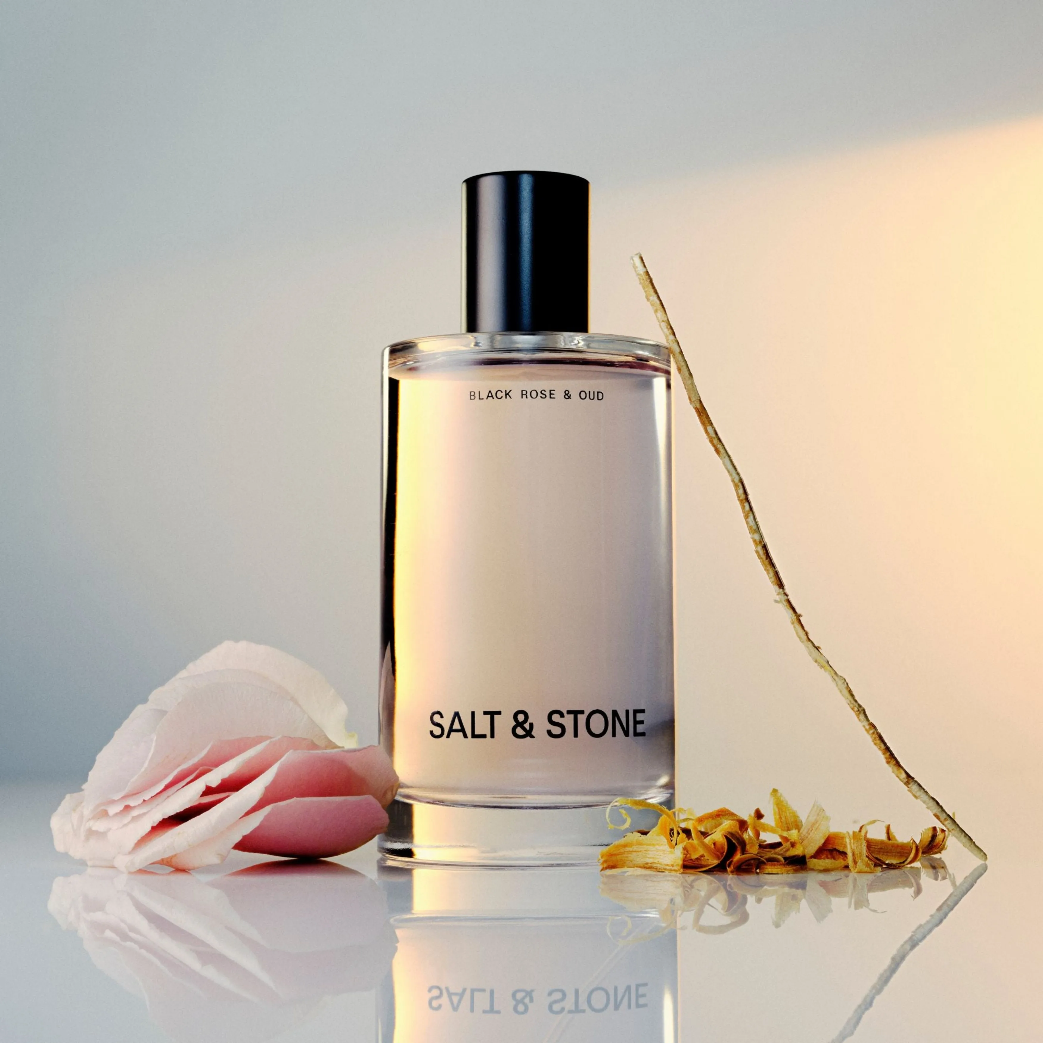 Salt & Stone Black Rose & Oud Unisex Perfume Long Lasting Warm Exotic Sophisticated Scent
Salt & Stone Black Rose & Oud Unisex Perfume Long Lasting Warm Exotic Sophisticated Scent