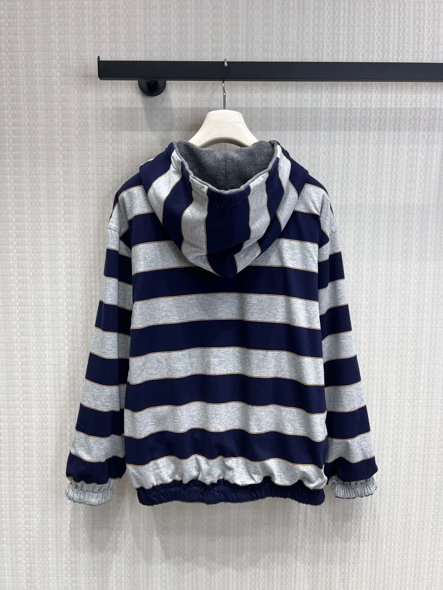 2026 New Fashion Spring Vintage Color Block Slimming O-Neck Striped Half Sleeve for Women High Quality
2026 New Fashion Spring Vintage Color Block Slimming O-Neck Striped Half Sleeve for Women High Quality