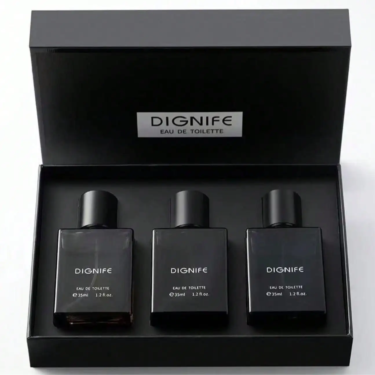 Men's Luxury Perfume Gift Set. Long-lasting Cologne Scent.
Men's Luxury Perfume Gift Set. Long-lasting Cologne Scent.