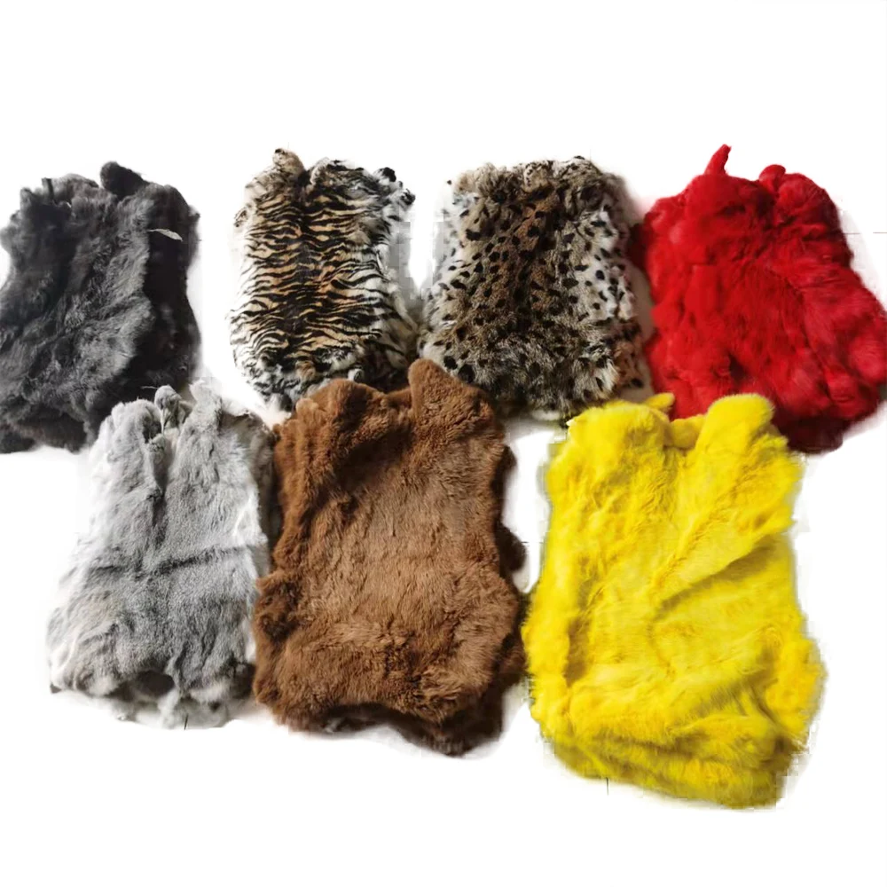 Custom color dyed Rabbit Pelt Pelts Fluffy Real Fur Hide Genuine Rabbit Skin For Crafts Natural Christmas
Custom color dyed Rabbit Pelt Pelts Fluffy Real Fur Hide Genuine Rabbit Skin For Crafts Natural Christmas