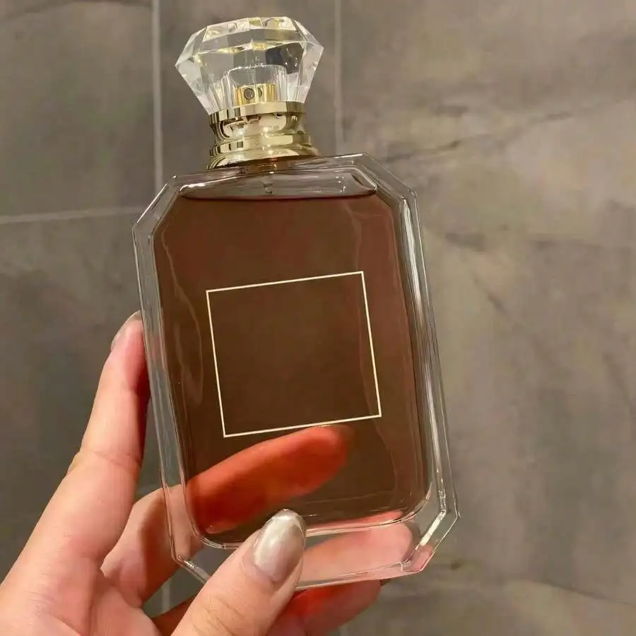 KAYALI Vanilla 28 EDP for Women 100ml Rich Amber Vanilla Scent with Brazilian Tonka Musk Patchouli and Amber Woods Ideal for Date Night Evening Wear Gift for Wife Girlfriend
KAYALI Vanilla 28 EDP for Women 100ml Rich Amber Vanilla Scent with Brazilian Tonka Musk Patchouli and Amber Woods Ideal for Date Night Evening Wear Gift for Wife Girlfriend