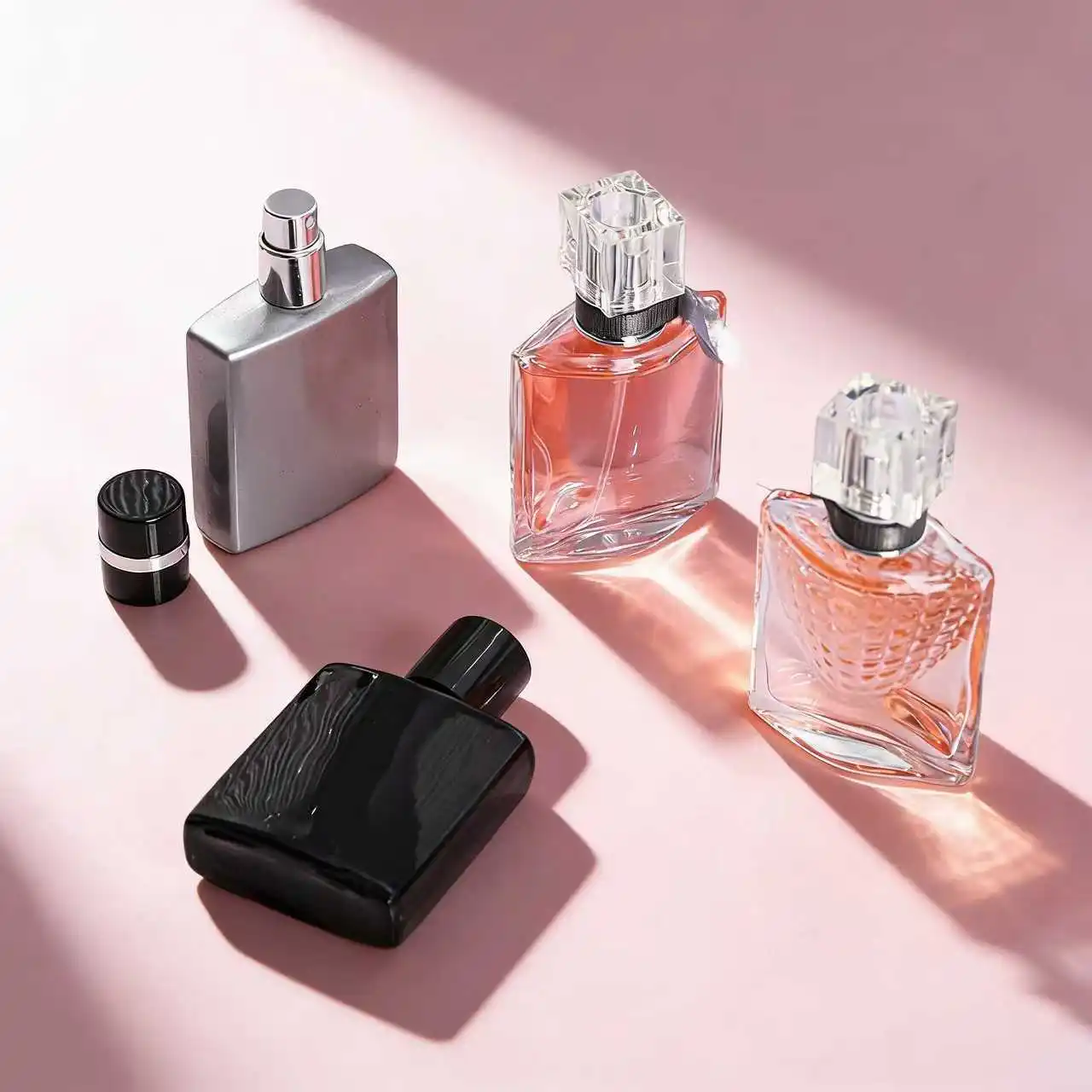 Refreshing women's fragrance with long-lasting scent, ideal for daily wear.Sexy and deep, this body mist gift set includes four
Refreshing women's fragrance with long-lasting scent, ideal for daily wear.Sexy and deep, this body mist gift set includes four