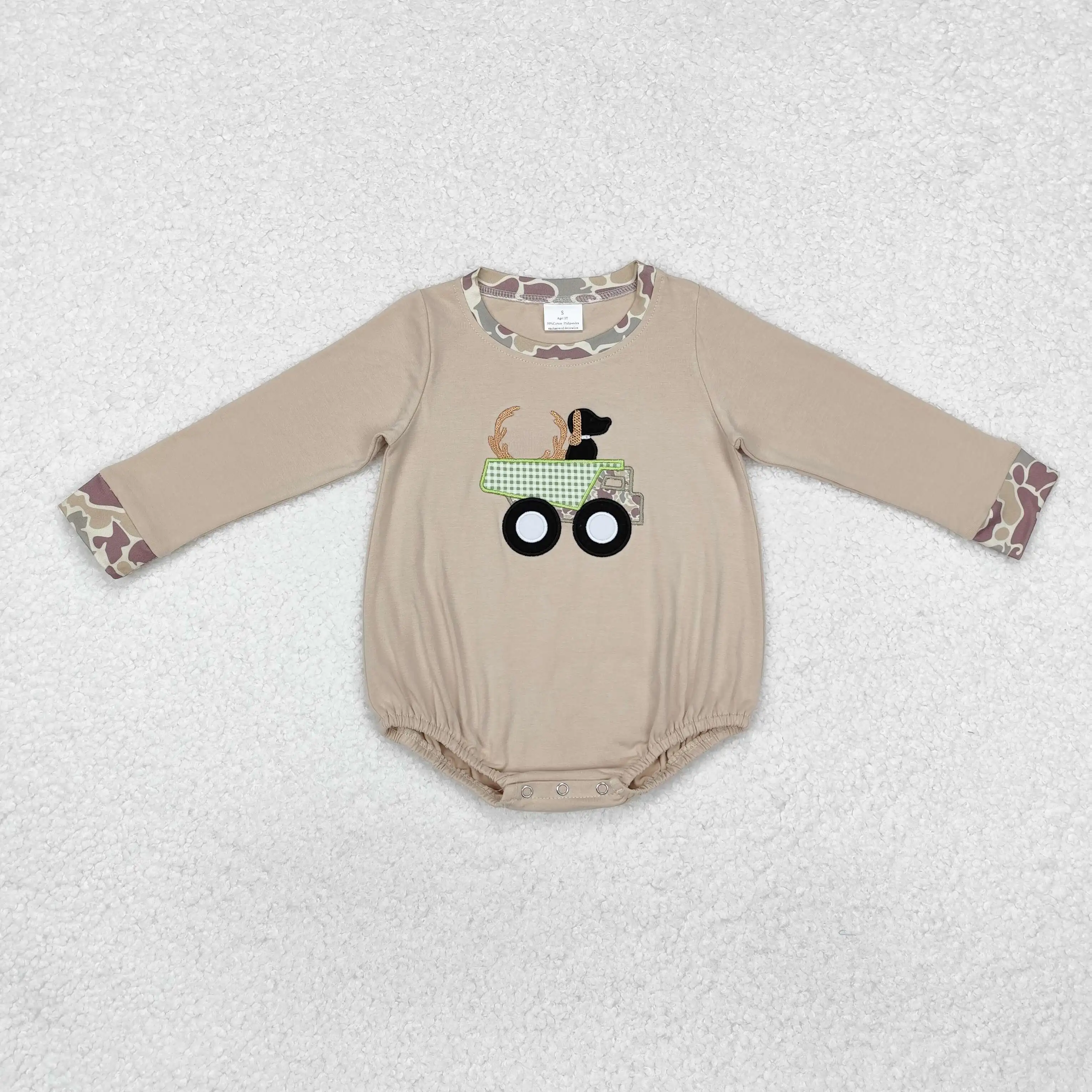 2024 baby onesie baby boy Embroidered Dog Camo print long-sleeved onesie baby boy winter romper
2024 baby onesie baby boy Embroidered Dog Camo print long-sleeved onesie baby boy winter romper