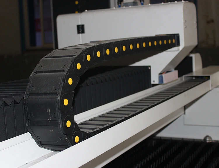 BK-3015LN Metal flat cutting machine Open type single platform design simple structure easy installation simple operation
BK-3015LN Metal flat cutting machine Open type single platform design simple structure easy installation simple operation