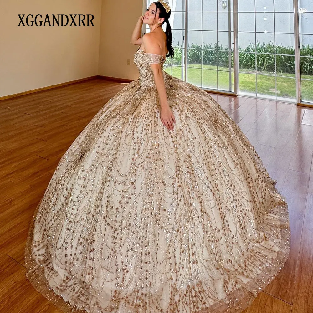 Customized Sparkly Rose Gold Quinceanera Dress 2025 Sweetheat Sequin Princess Lace Applique Sweet 16 Dress Vestido De 15 Años XV
Customized Sparkly Rose Gold Quinceanera Dress 2025 Sweetheat Sequin Princess Lace Applique Sweet 16 Dress Vestido De 15 Años XV