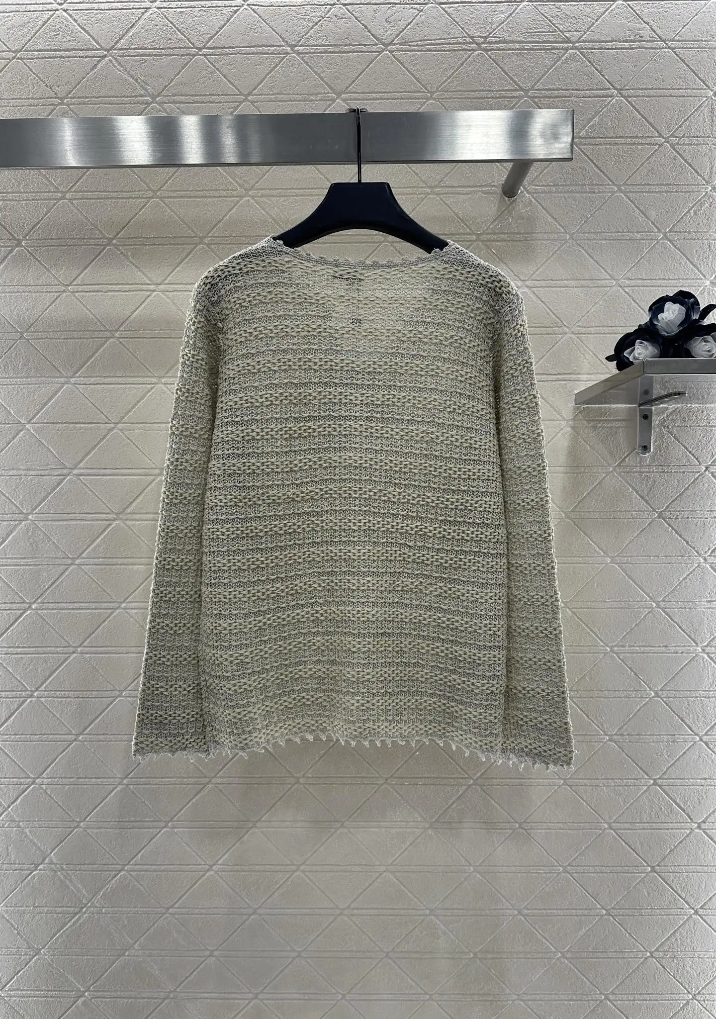 2025 Women's Ribbed Knit Sweater Body Hugging Wave Edging Long Sleeve Top Stretch Slim Fit Fall Winter Basic
2025 Women's Ribbed Knit Sweater Body Hugging Wave Edging Long Sleeve Top Stretch Slim Fit Fall Winter Basic