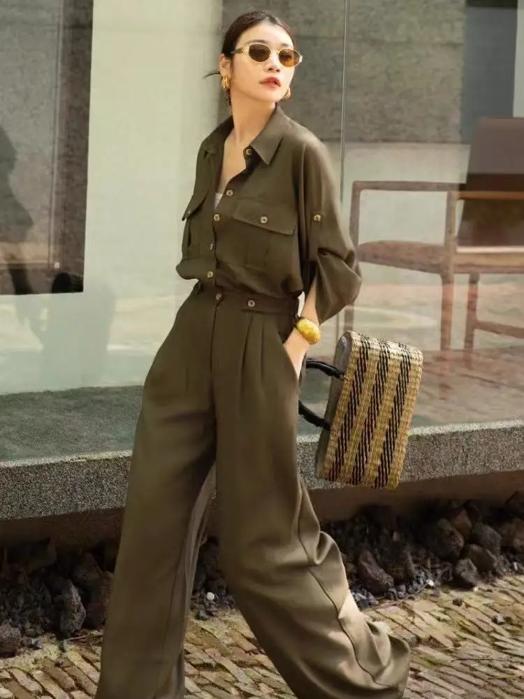 Minimalist linen versatile fashionable wide-leg trouser suit
Minimalist linen versatile fashionable wide-leg trouser suit