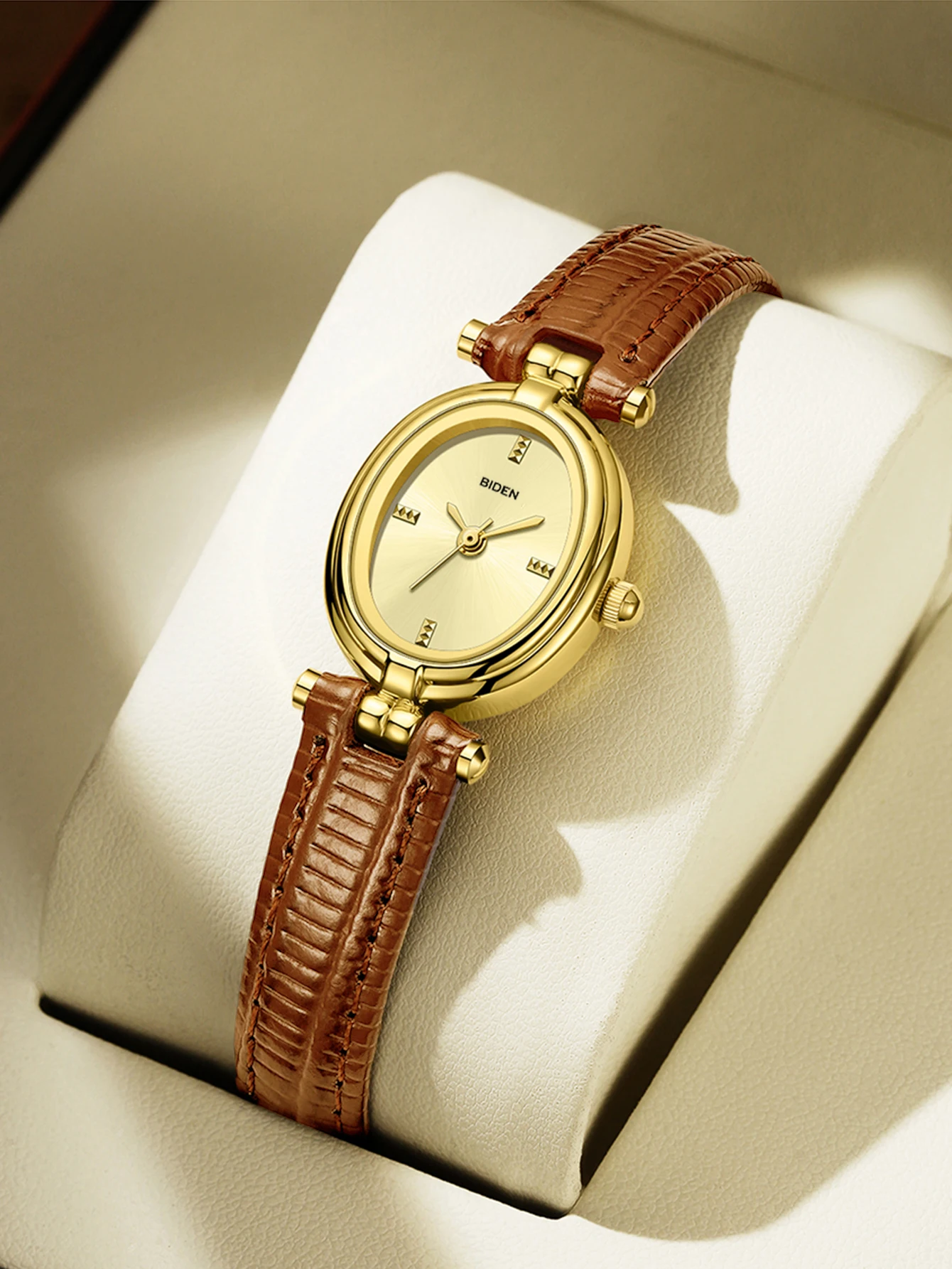 BIDEN Simple Women's Watch Retro Luxury High Quality Gold Oval Small Dial Fashion Leather Quartz Watch Relojes femeninos
BIDEN Simple Women's Watch Retro Luxury High Quality Gold Oval Small Dial Fashion Leather Quartz Watch Relojes femeninos
