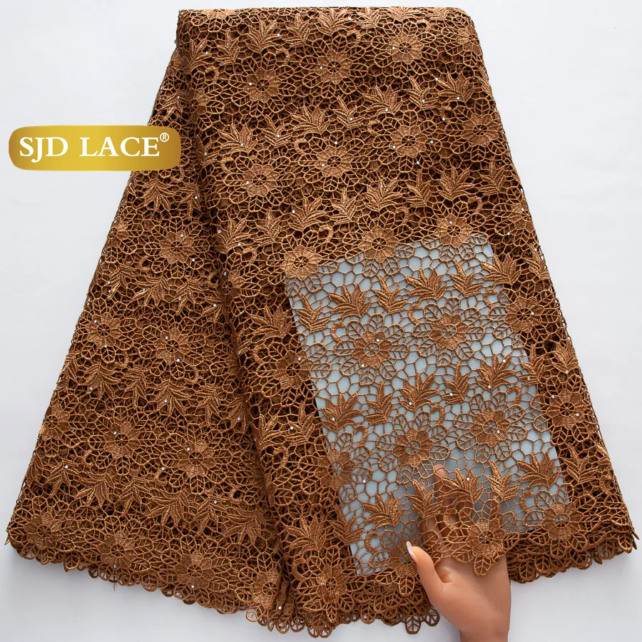 SJD LACE нигерийский шнур кружевная ткань 5 ярдов 2025 Высокое качество африканская вышивка водорастворимое кружево для женщин праздничное платье шить 4684
SJD LACE нигерийский шнур кружевная ткань 5 ярдов 2025 Высокое качество африканская вышивка водорастворимое кружево для женщин праздничное платье шить 4684