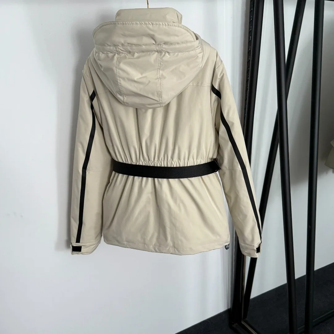 2025 Autumn/Winter New Women's Solid Color Fashion High Quality Coat
2025 Autumn/Winter New Women's Solid Color Fashion High Quality Coat