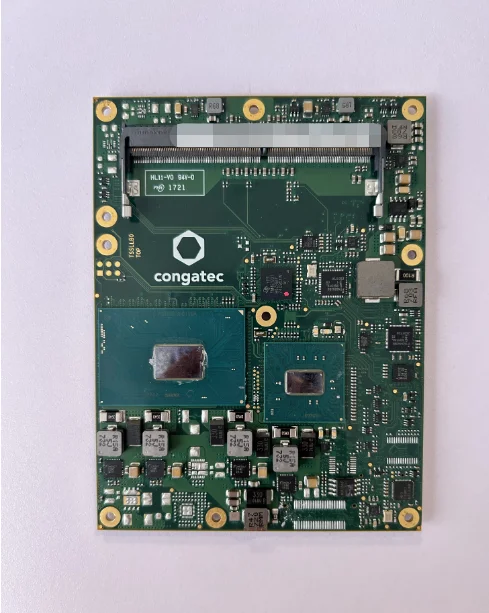 Conga-TS175/i3-7100E conga-TS175 i3-7100E используется в хорошем состоянии
Conga-TS175/i3-7100E conga-TS175 i3-7100E используется в хорошем состоянии
