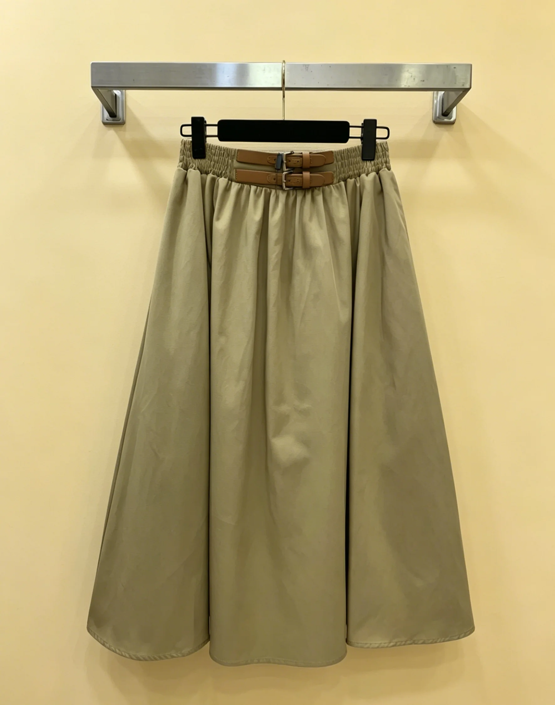 2026 New Style Womens Coffee Color Half Skirt Size M L Casual and Versatile Code 049
2026 New Style Womens Coffee Color Half Skirt Size M L Casual and Versatile Code 049