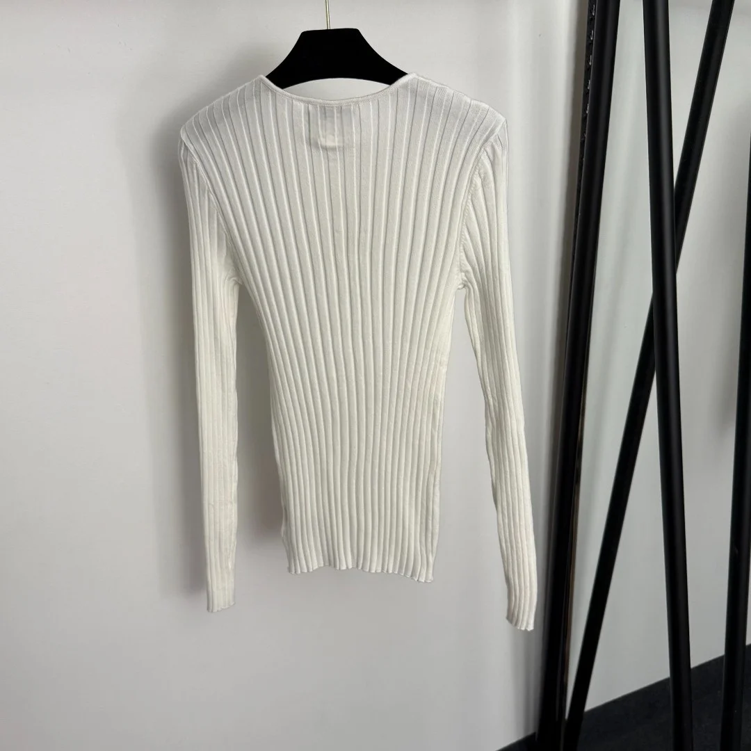 Gray Ribbed Knit Long Sleeve Top, Slim-Fit & Stylish Basic for Women's Wardrobe
Gray Ribbed Knit Long Sleeve Top, Slim-Fit & Stylish Basic for Women's Wardrobe