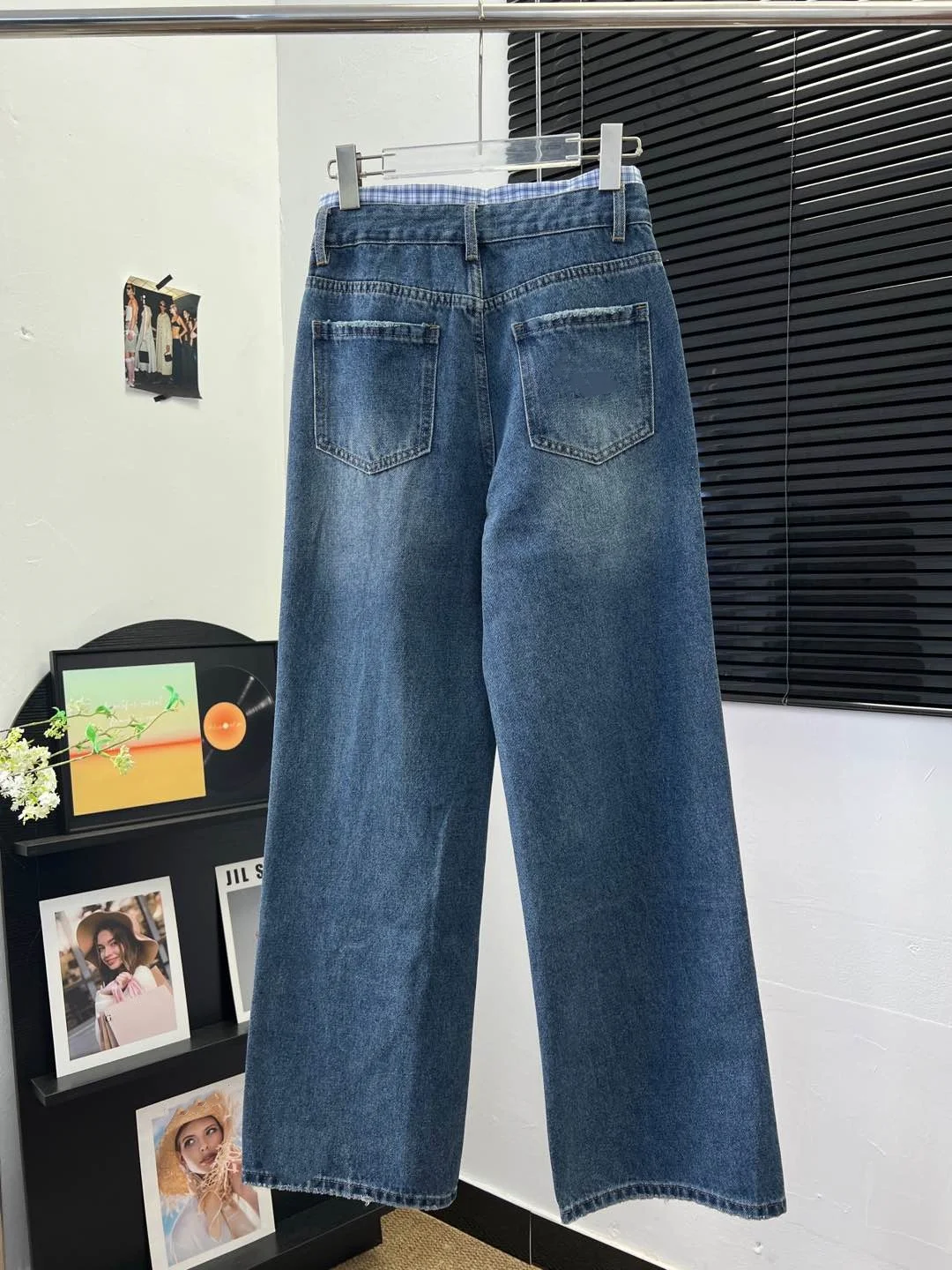 Широкие прямые джинсы, 2025 г., свободные брюки с высокой талией в клетку, утягивающие брюки 75
Широкие прямые джинсы, 2025 г., свободные брюки с высокой талией в клетку, утягивающие брюки 75