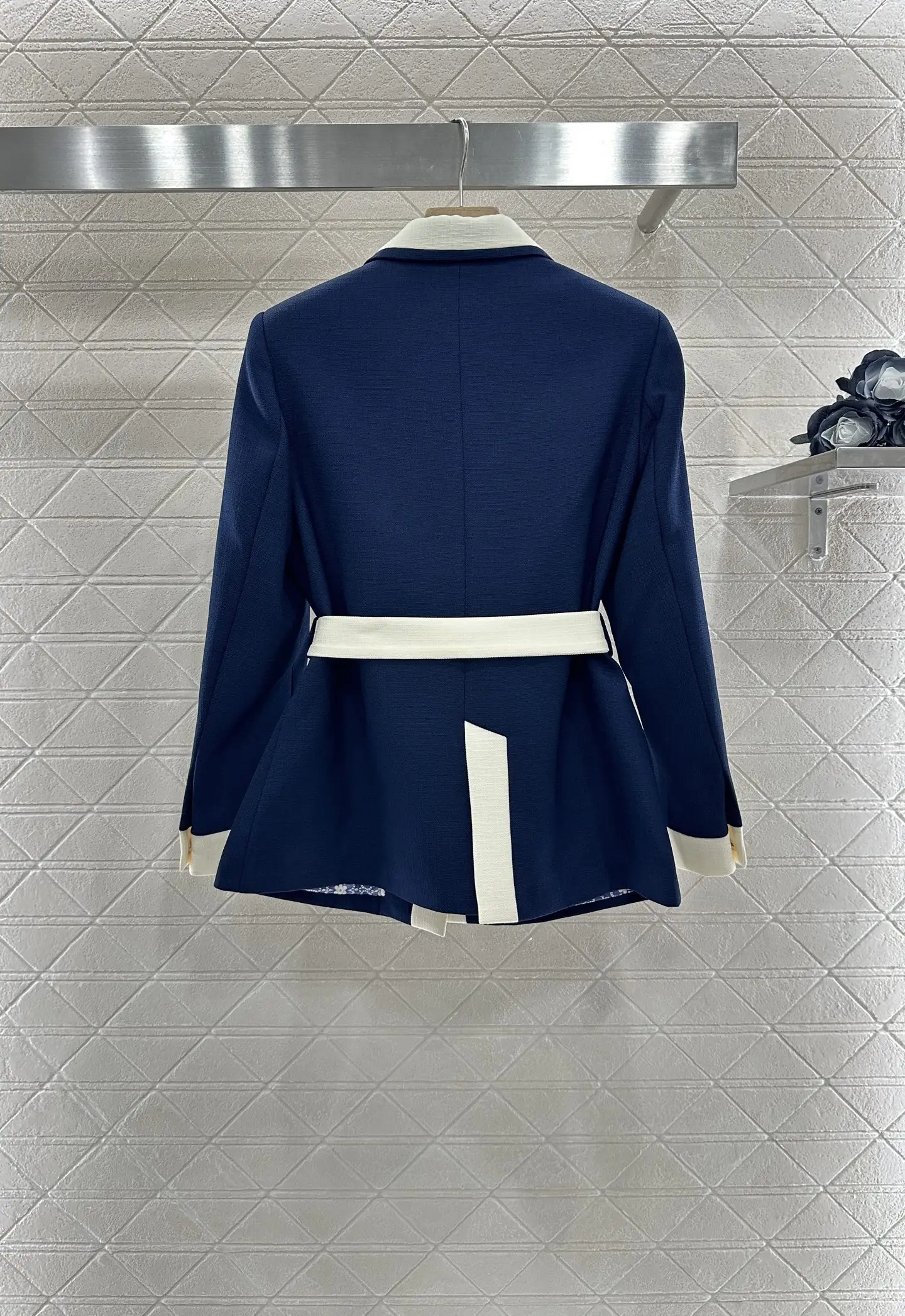 2025 New Coat Suit Waistband Buttons Bowknot Fashionable Versatile Slimming Figure-hugging Spring Summer
2025 New Coat Suit Waistband Buttons Bowknot Fashionable Versatile Slimming Figure-hugging Spring Summer
