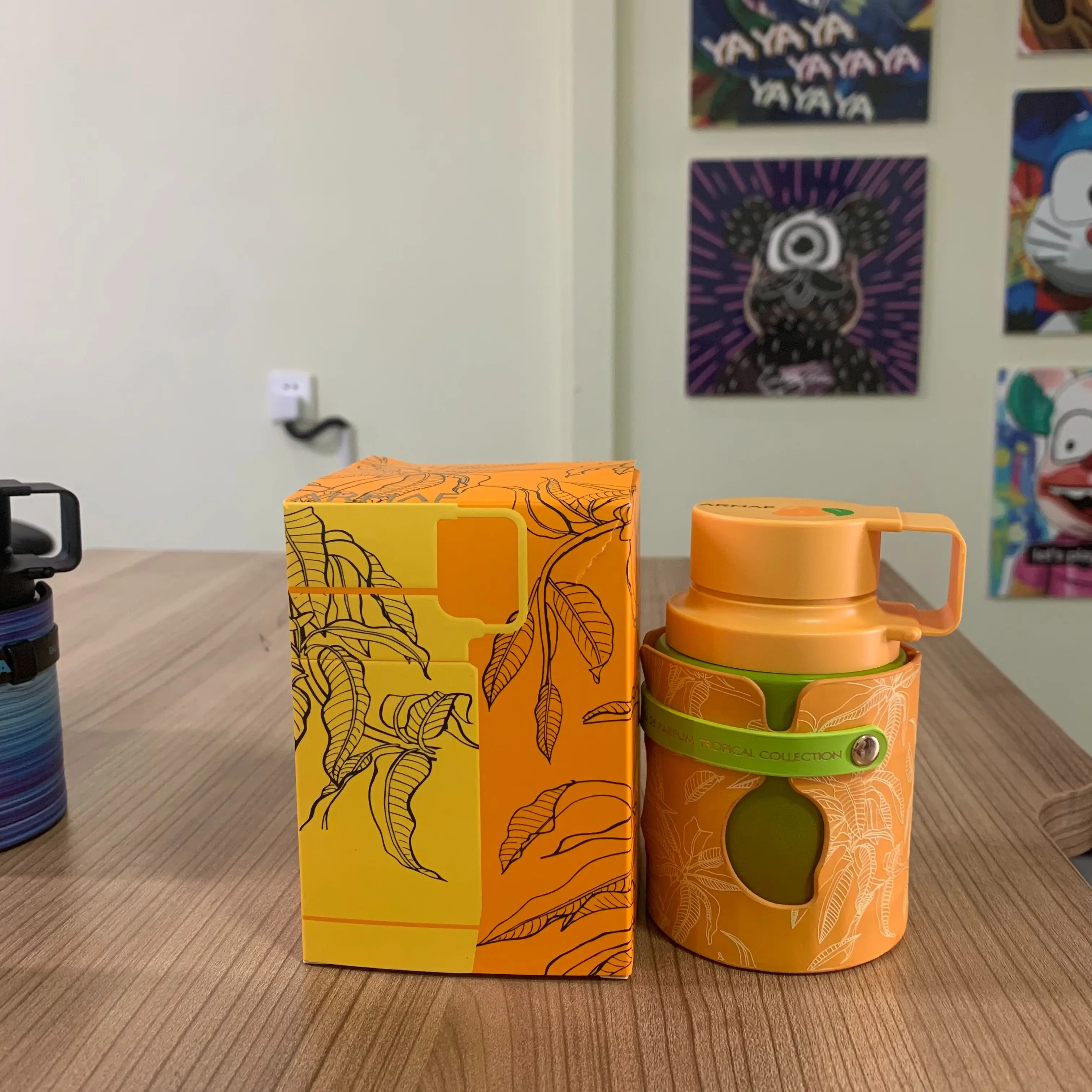 Ody Go Mango is an oriental flower fragrance perfume suitable for both men and women. It is 3.4 ounces, fresh and lasting
Ody Go Mango is an oriental flower fragrance perfume suitable for both men and women. It is 3.4 ounces, fresh and lasting