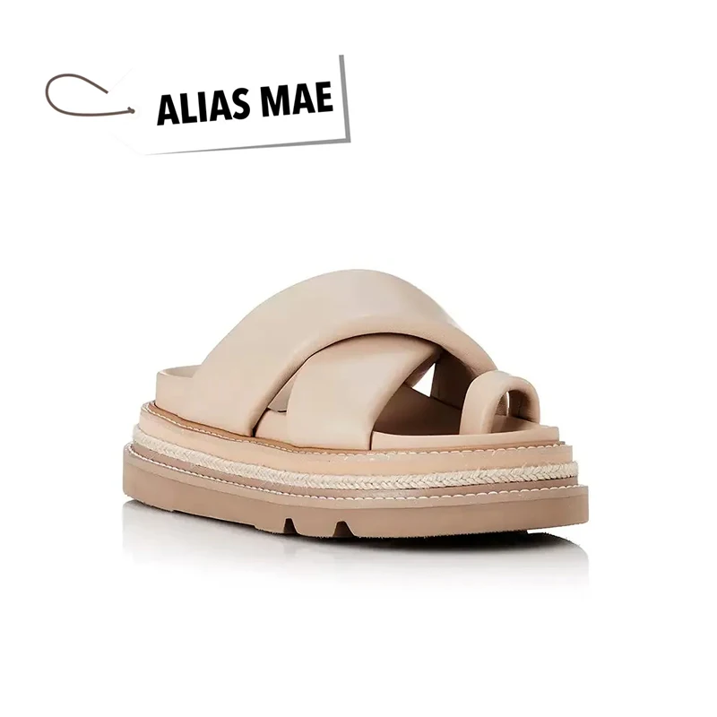 Designer Shoes 2025 New thick-soled women's outdoor casual comfortable sandals and slippers
Designer Shoes 2025 New thick-soled women's outdoor casual comfortable sandals and slippers