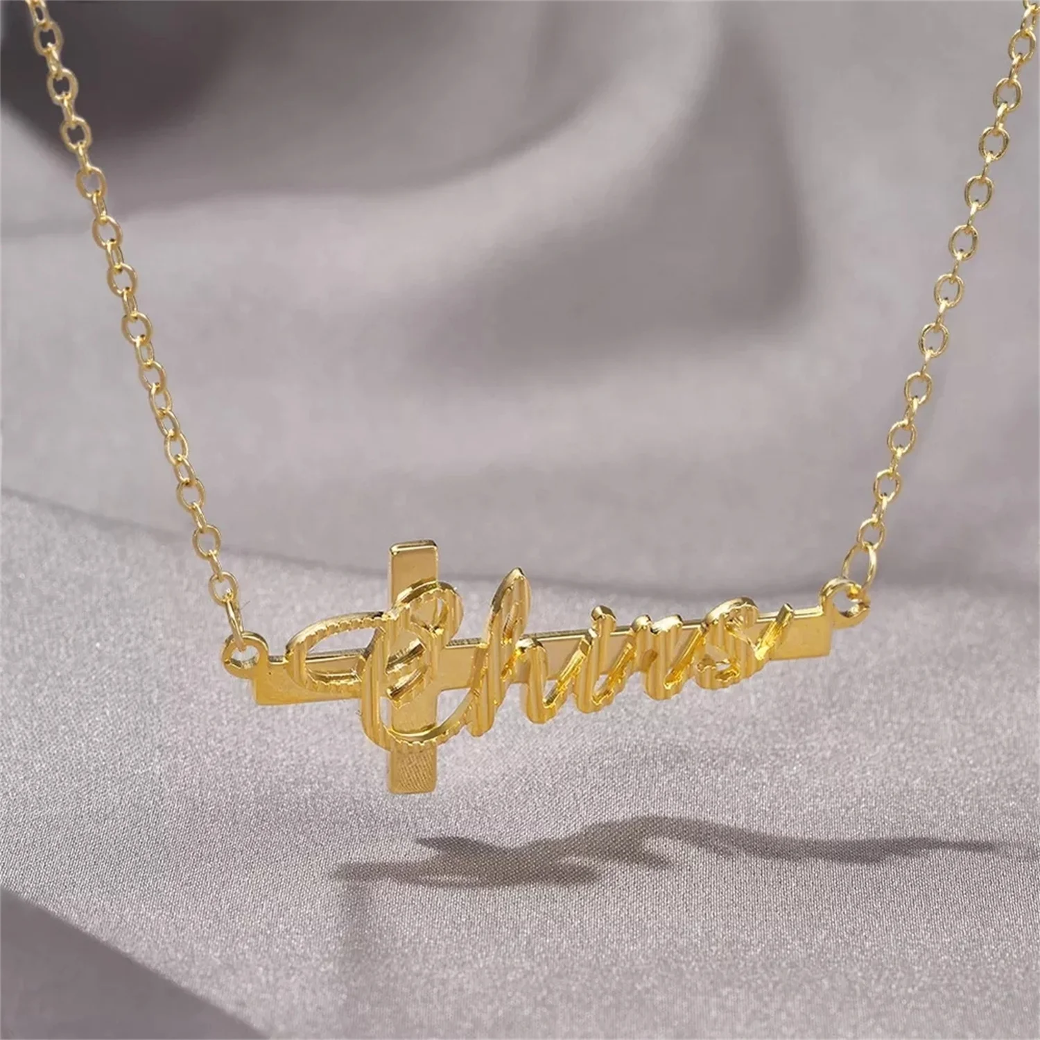 Custom Cross Gold Name Pendant Necklace Stainless Steel Letter Nameplate Mother's Day Gifts Jewelry Women Men Vintage Chocker
Custom Cross Gold Name Pendant Necklace Stainless Steel Letter Nameplate Mother's Day Gifts Jewelry Women Men Vintage Chocker
